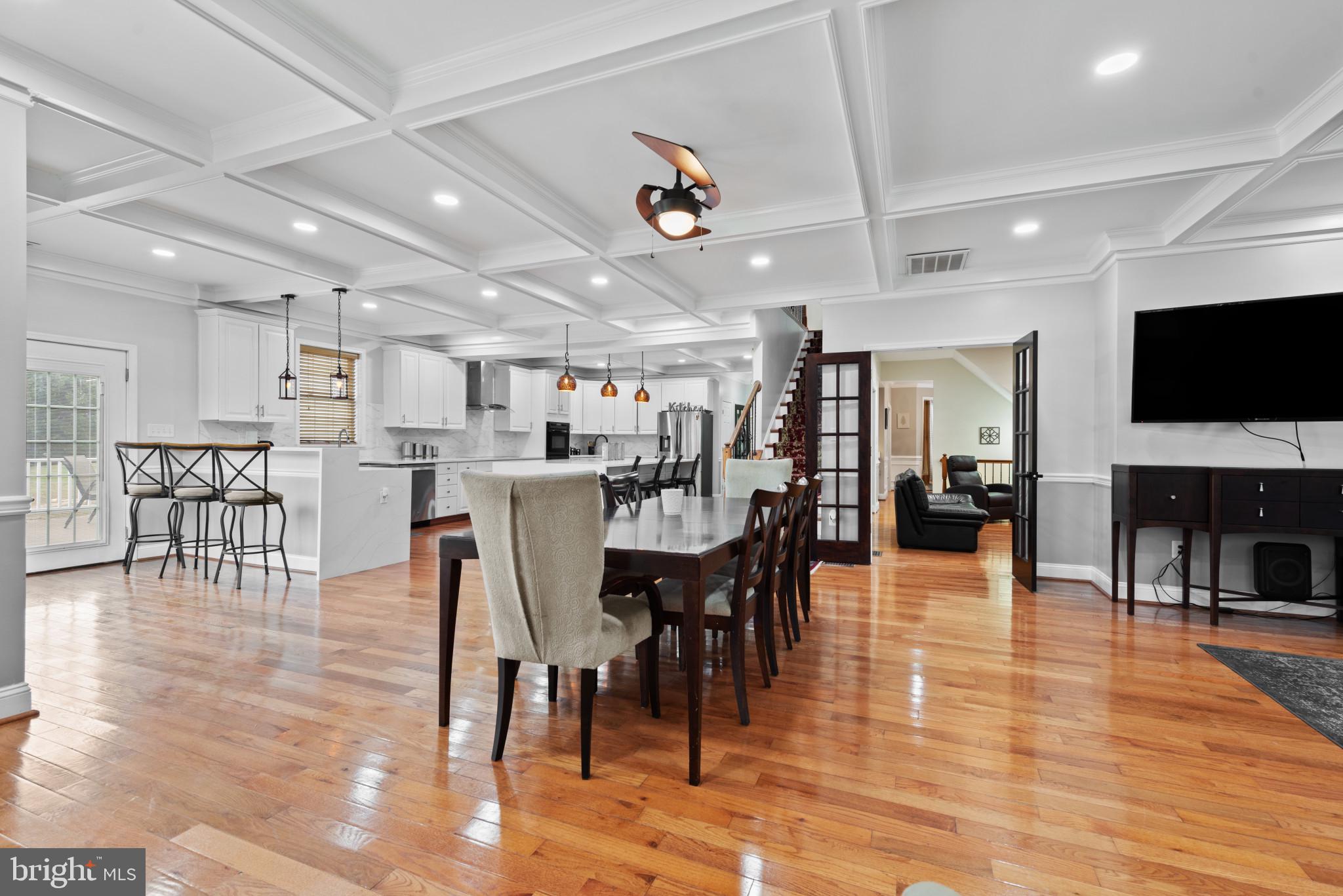 VALLEY HILLS - Residential