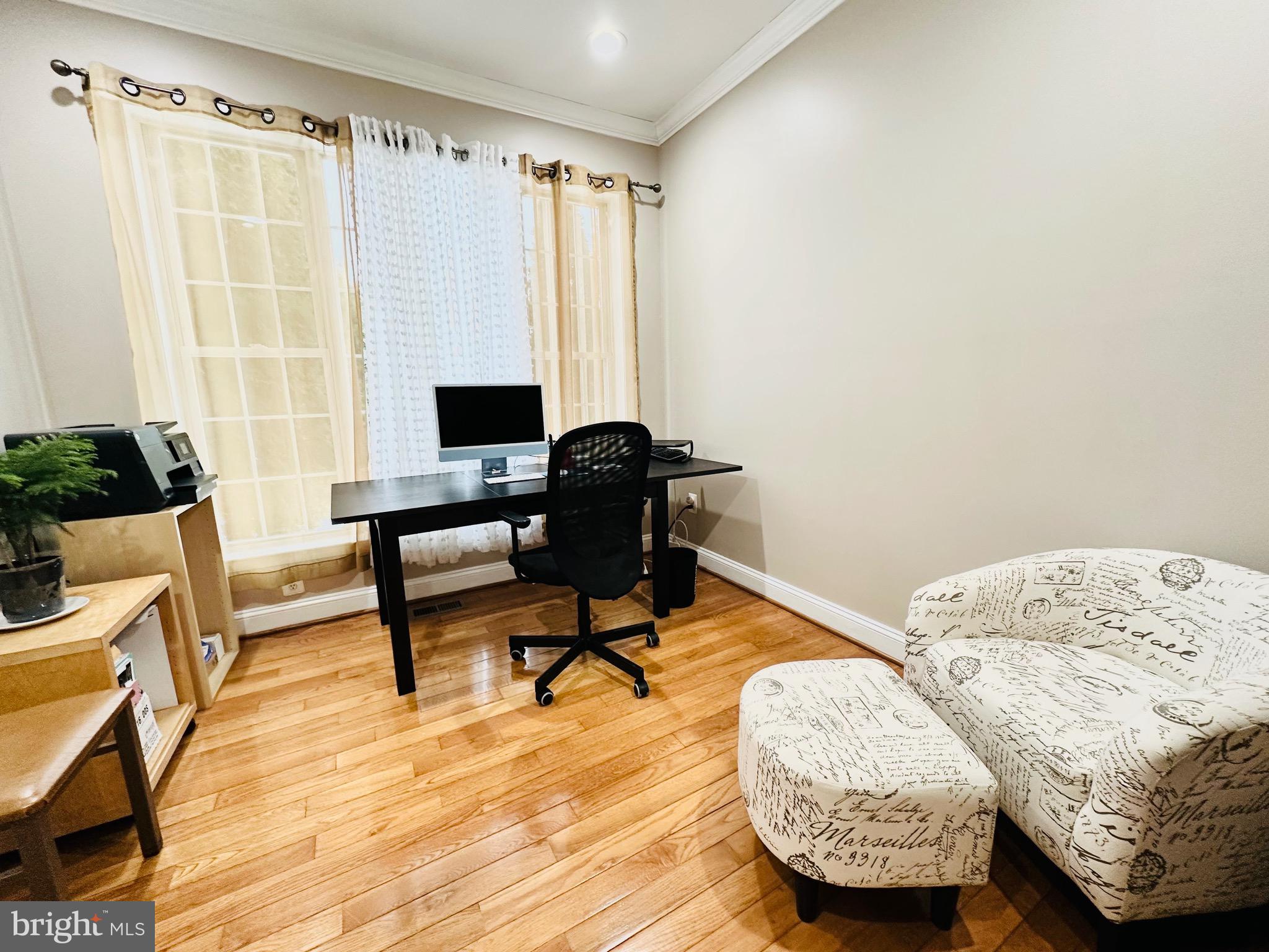 VALLEY HILLS - Residential