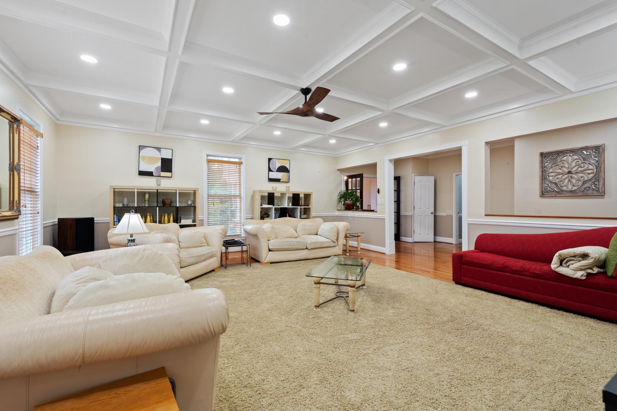 VALLEY HILLS - Residential