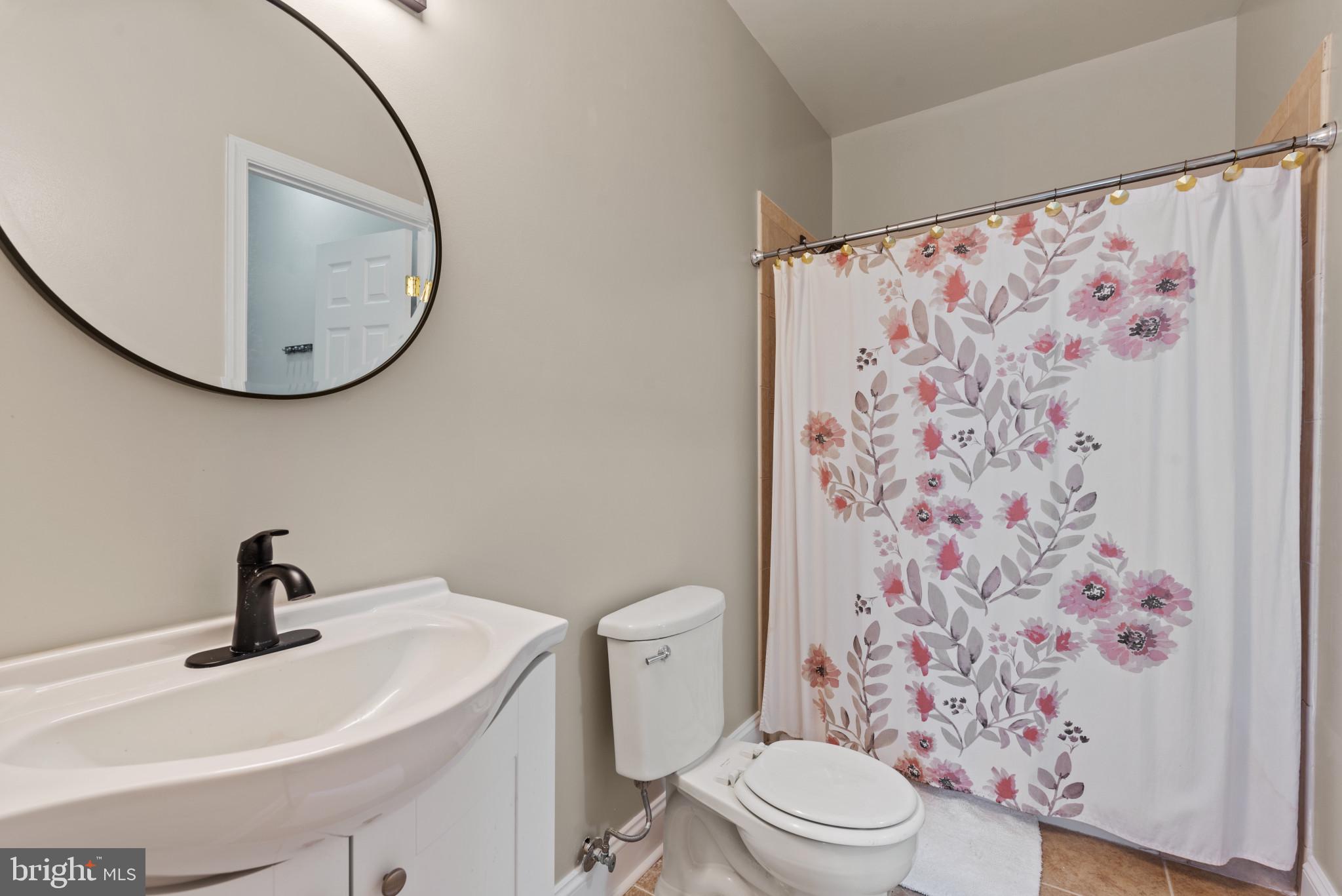 VALLEY HILLS - Residential