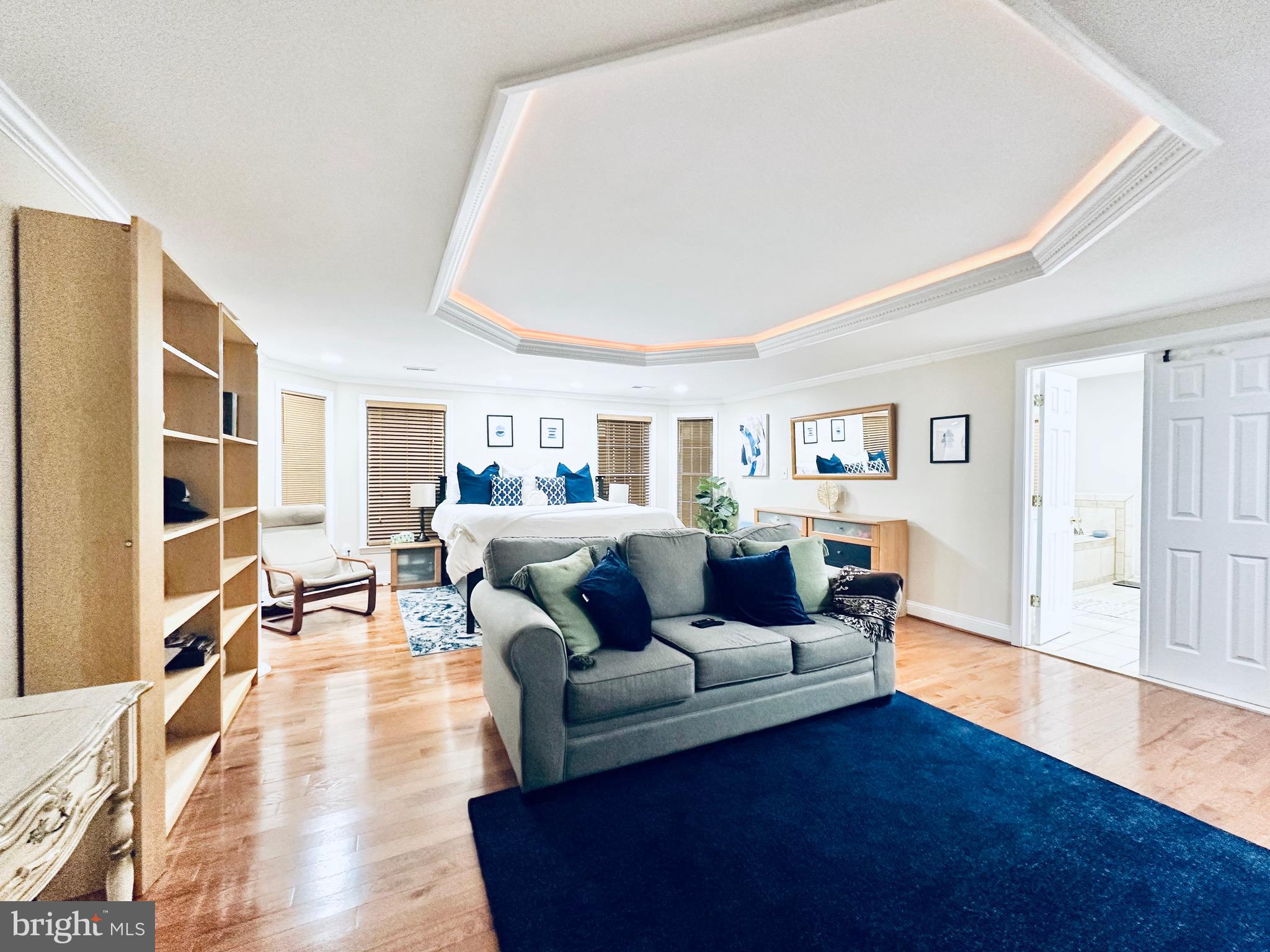 VALLEY HILLS - Residential