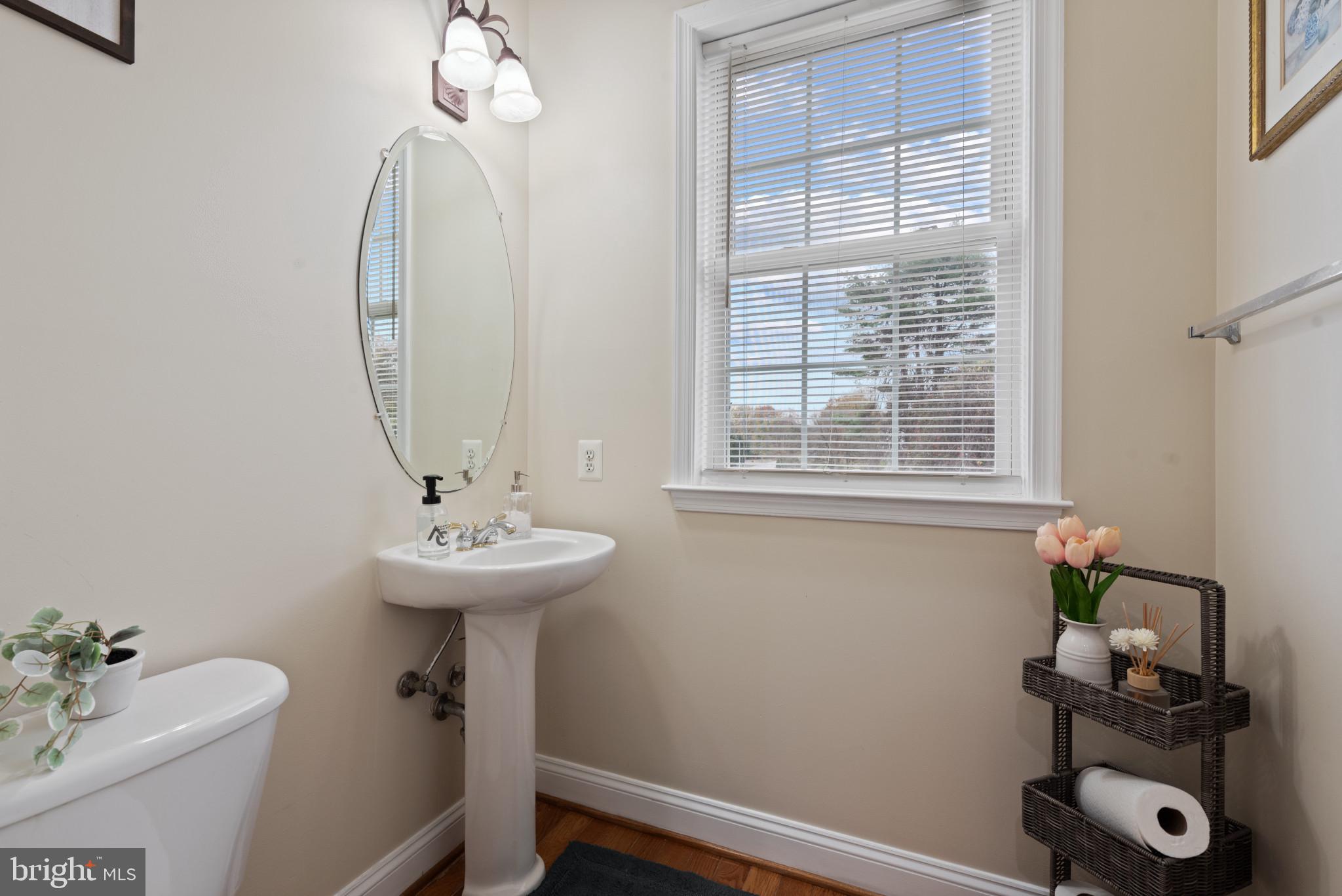 VALLEY HILLS - Residential