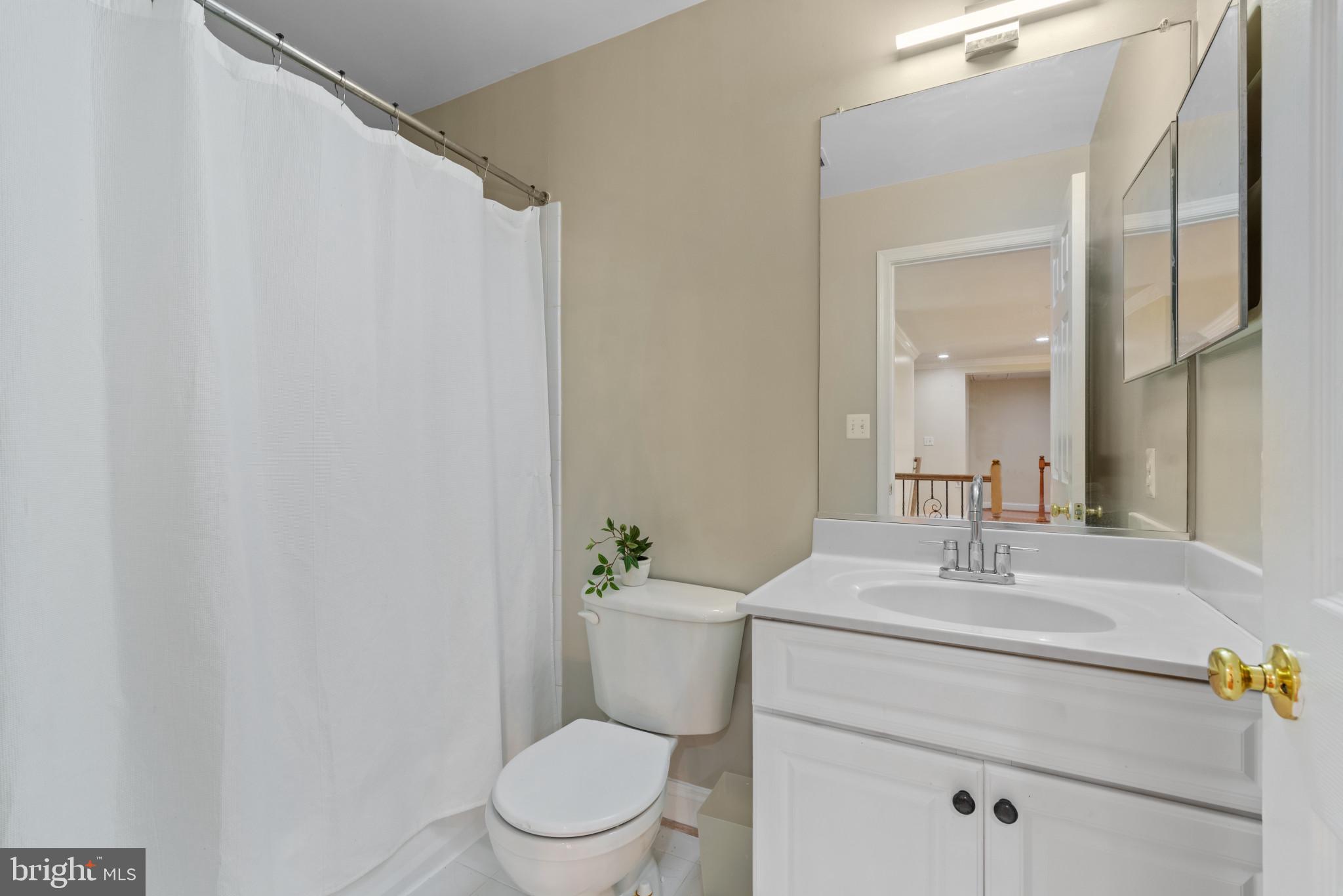 VALLEY HILLS - Residential