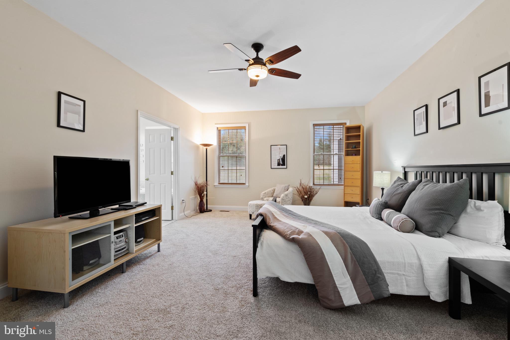 VALLEY HILLS - Residential