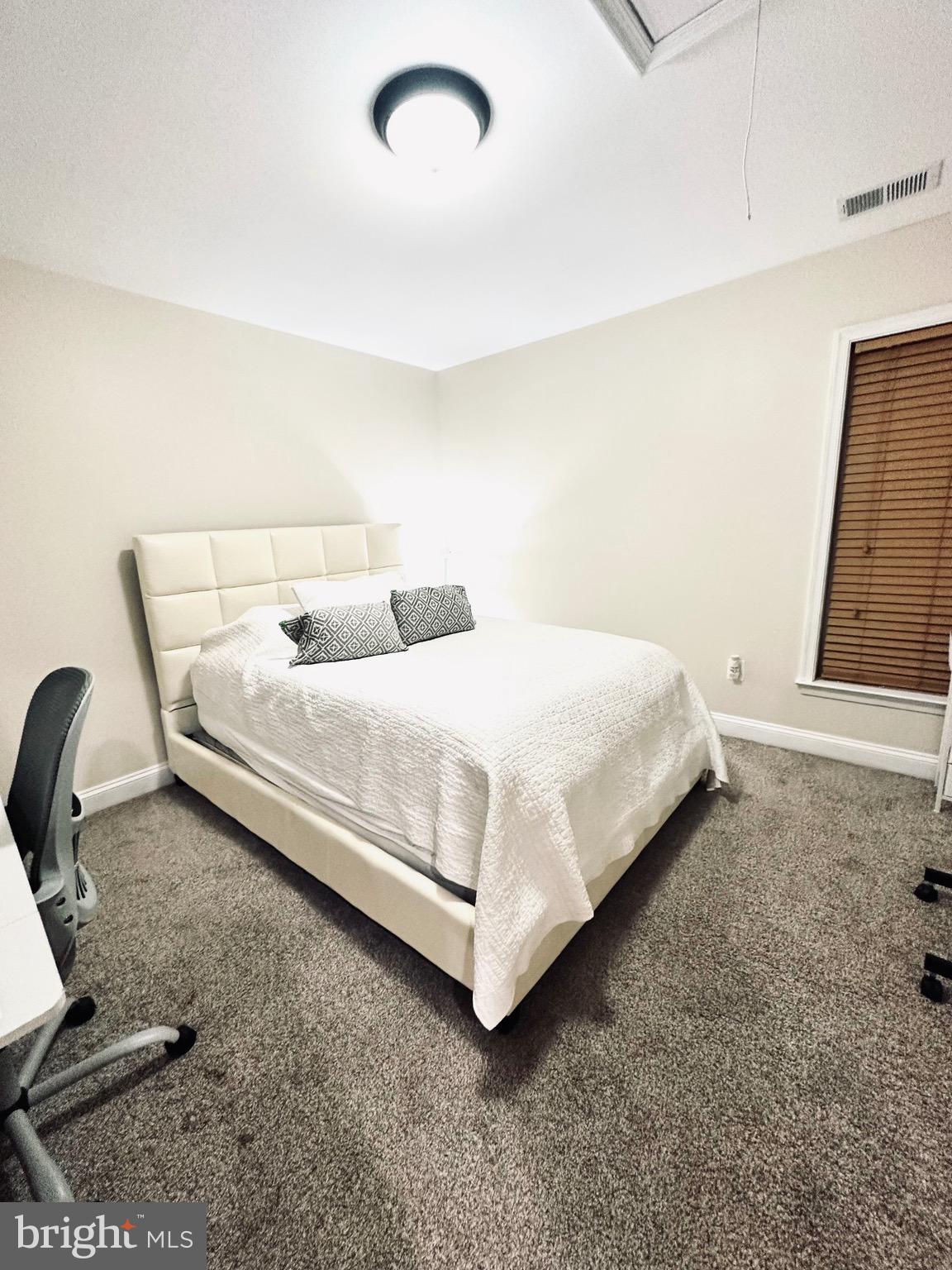 VALLEY HILLS - Residential