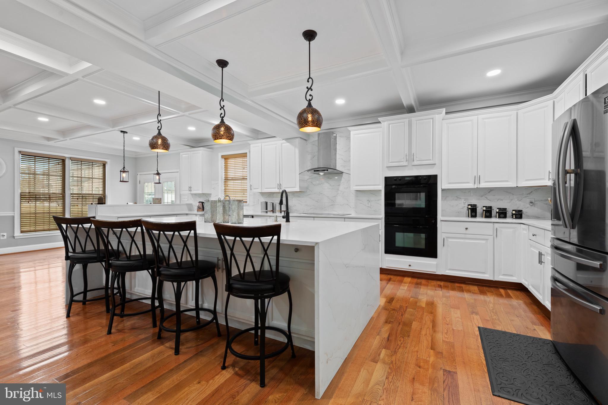 VALLEY HILLS - Residential