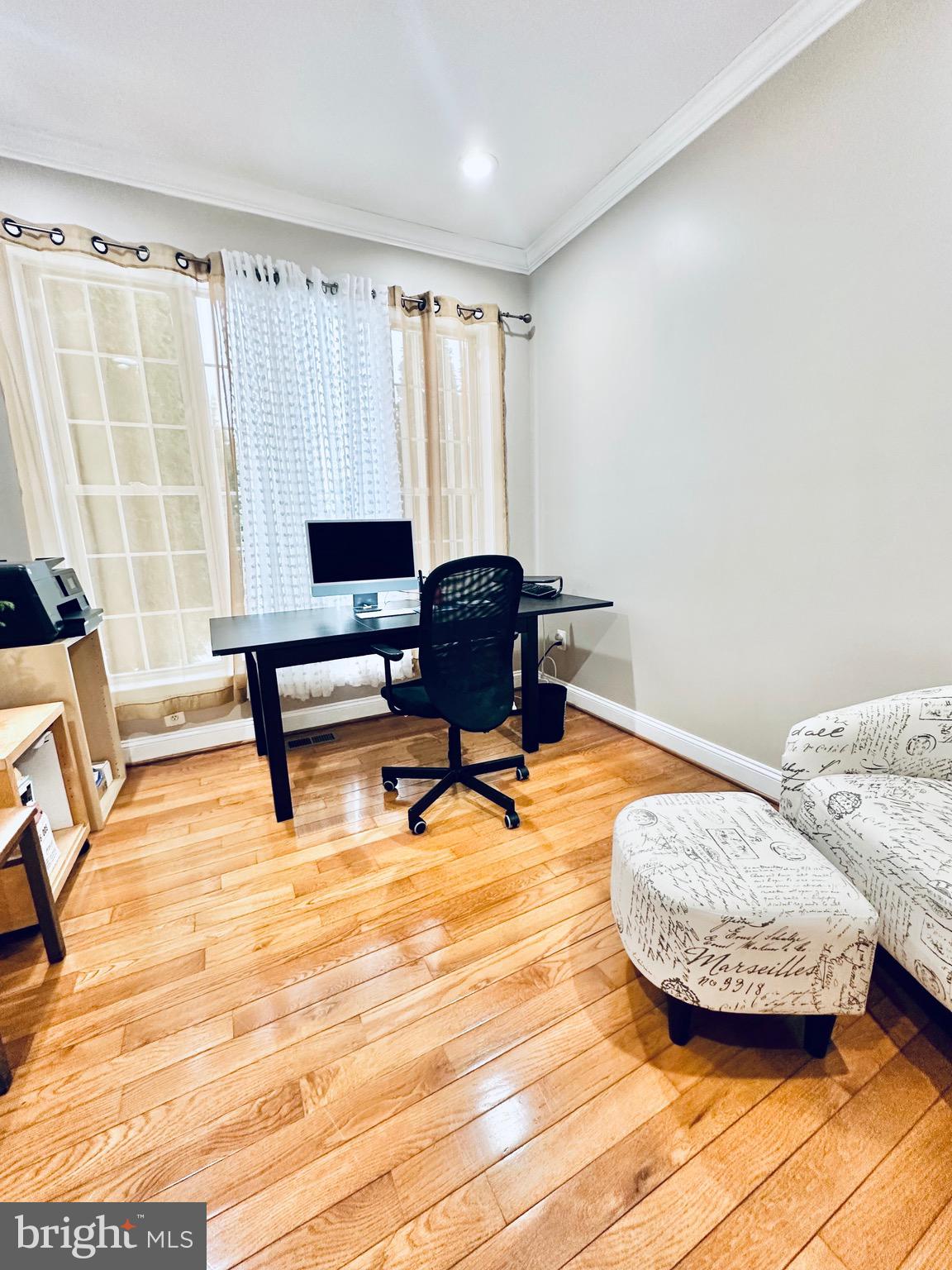 VALLEY HILLS - Residential