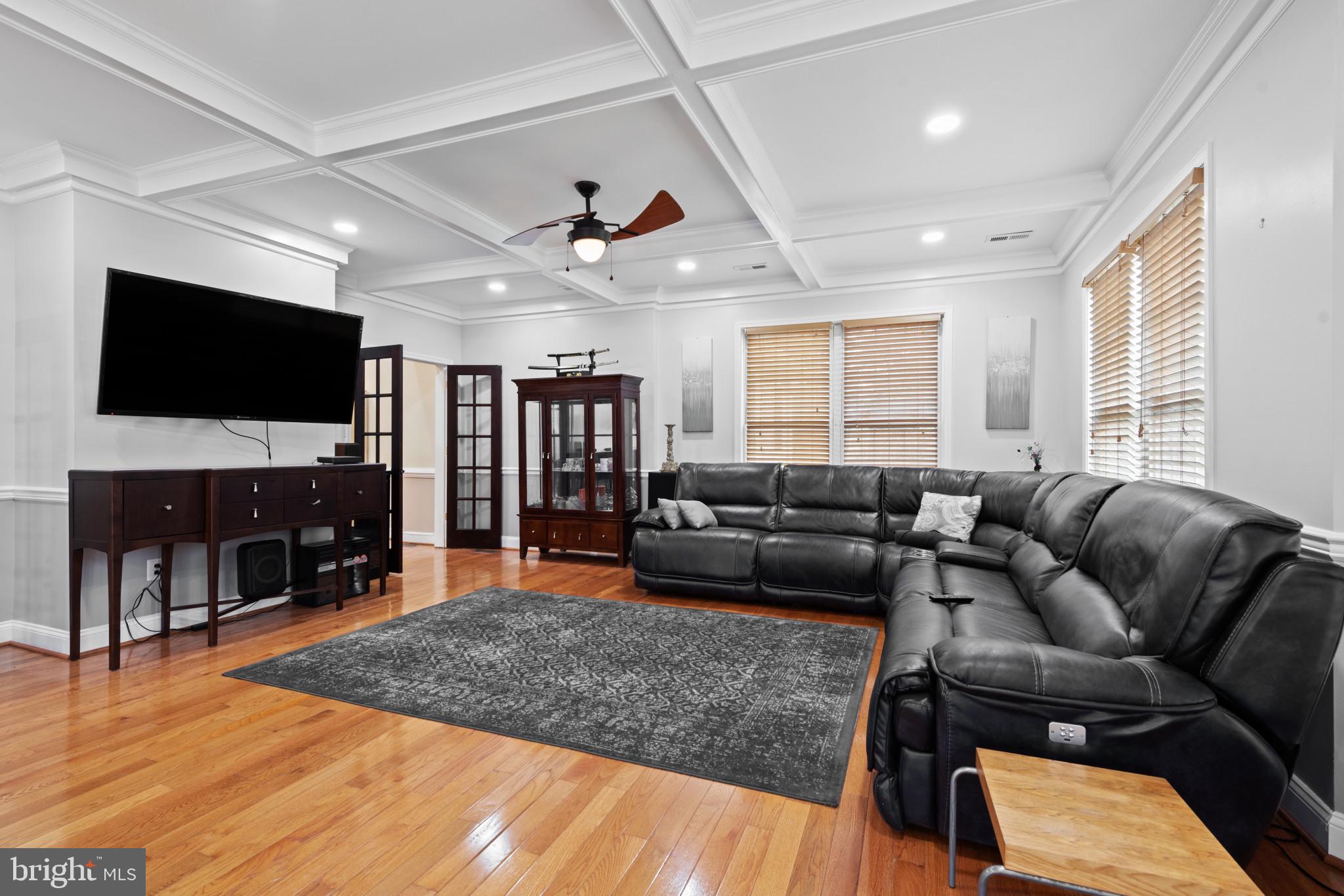 VALLEY HILLS - Residential