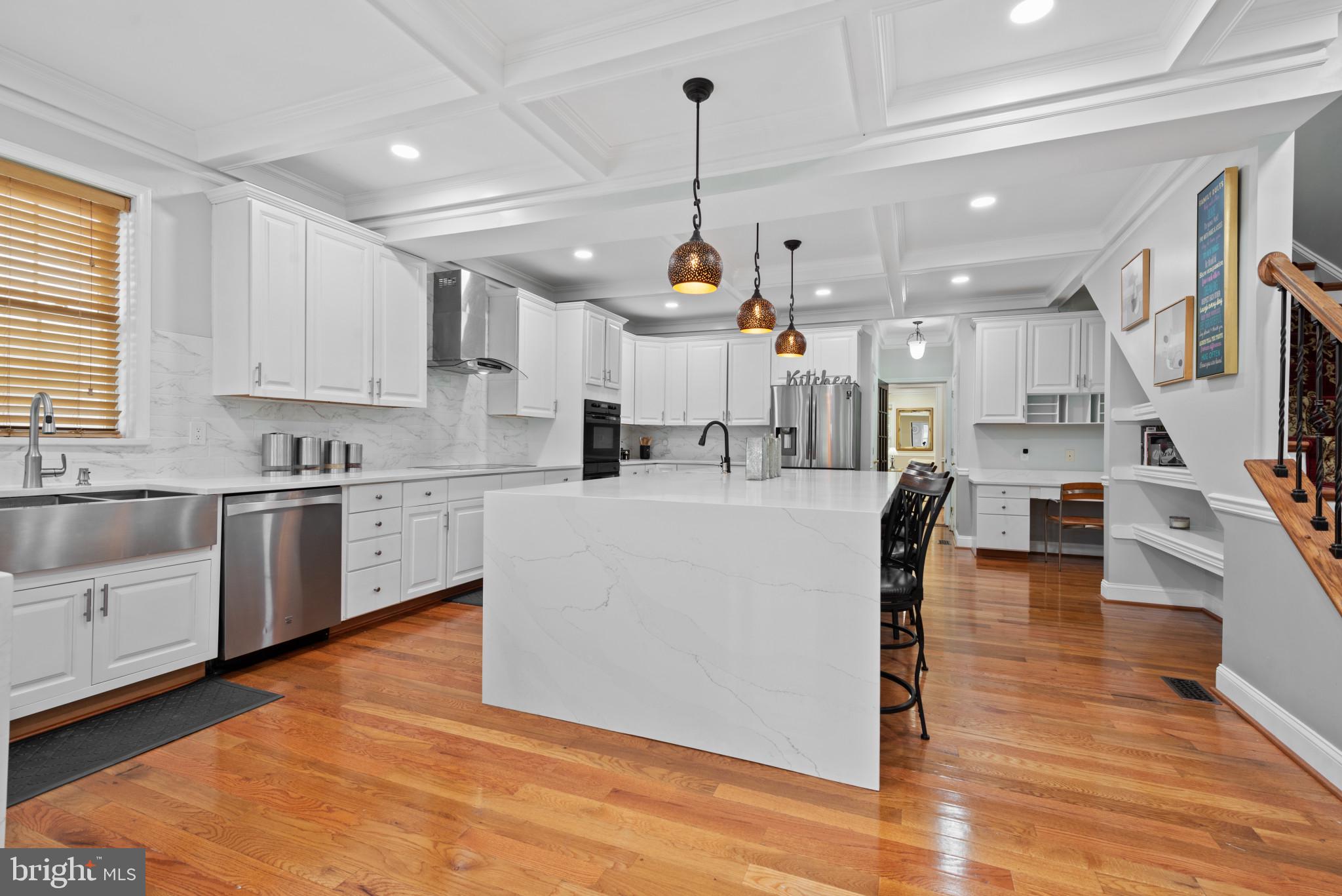 VALLEY HILLS - Residential