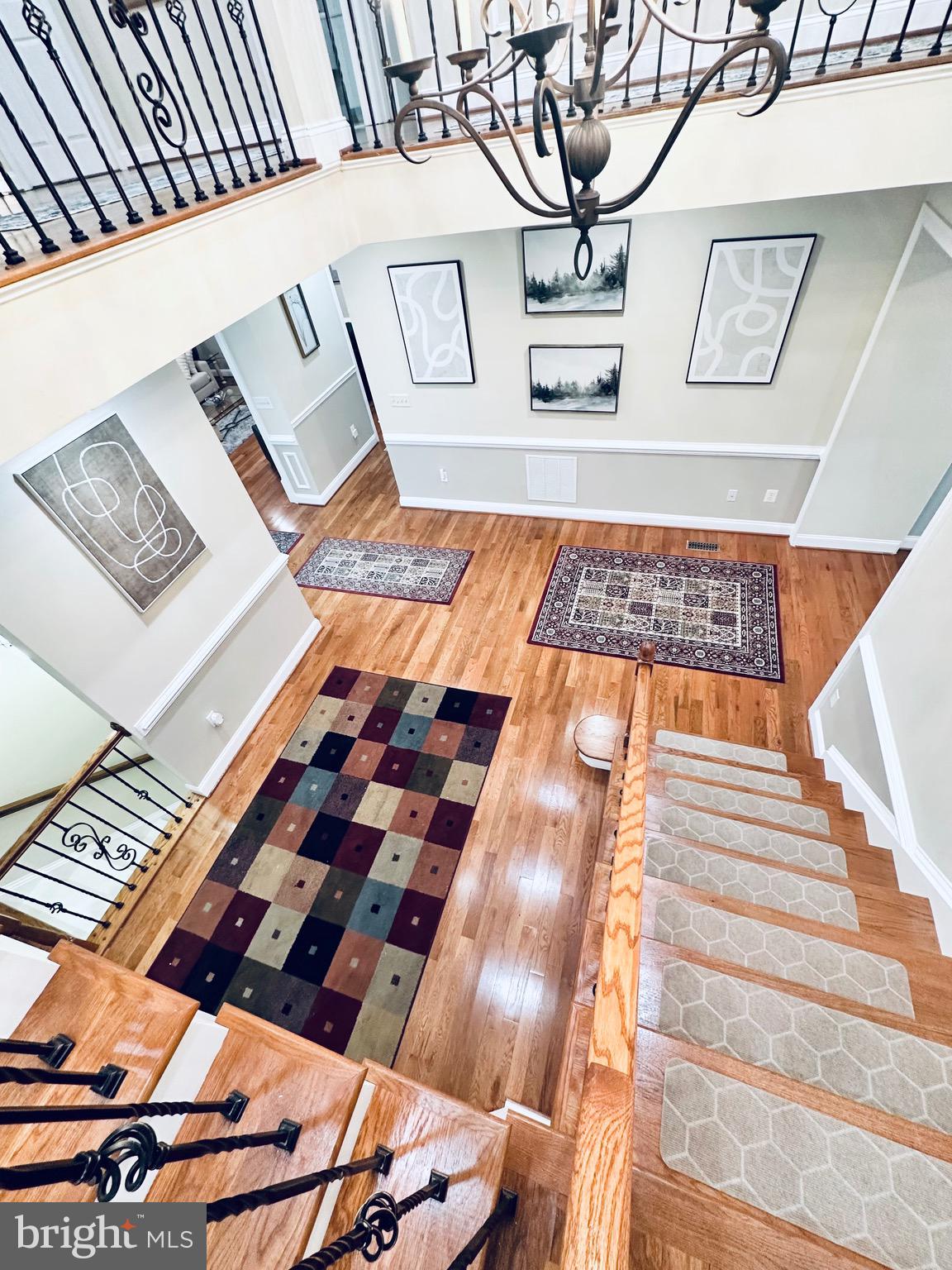 VALLEY HILLS - Residential