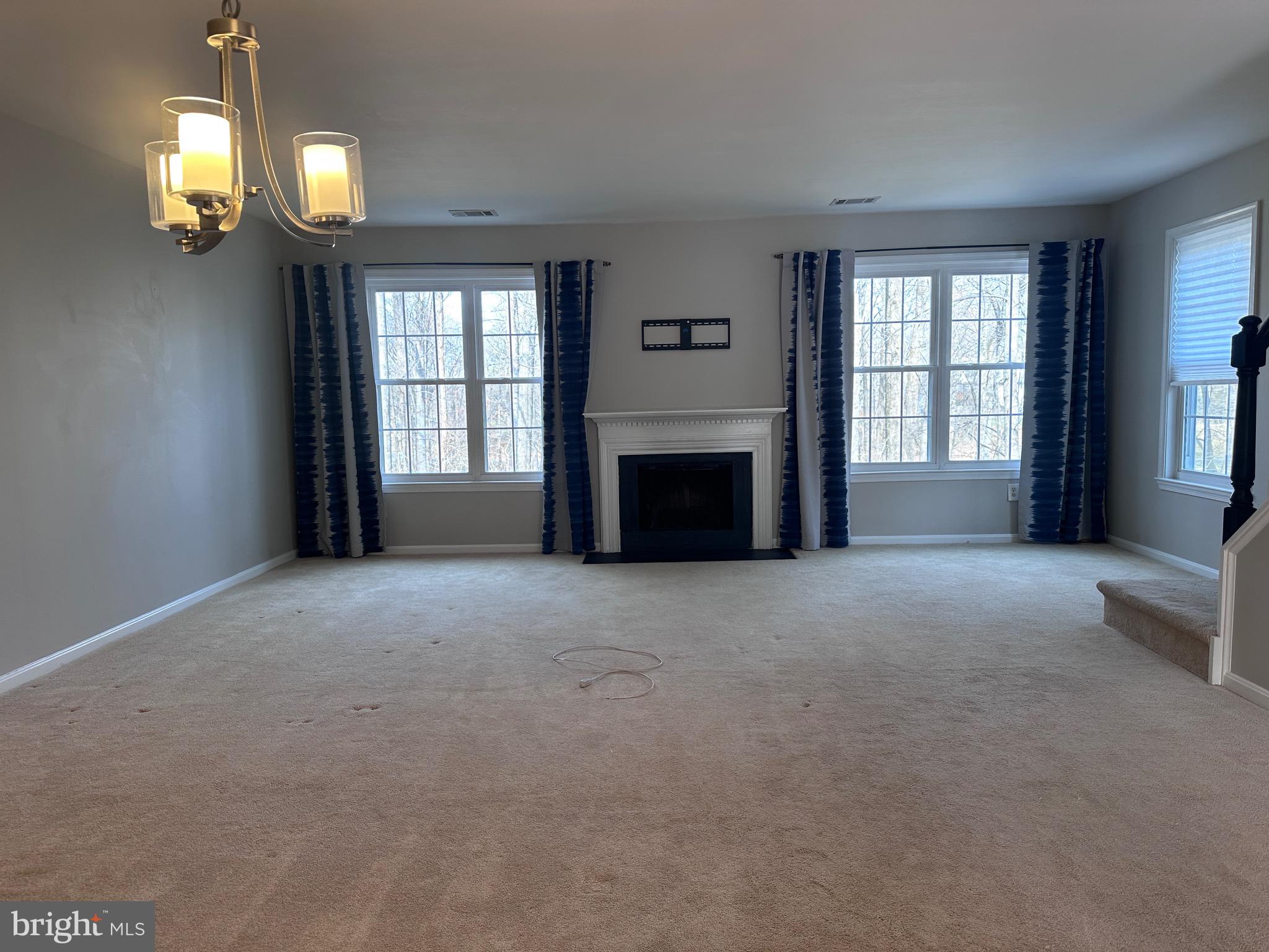 WOODWALK - Residential Lease