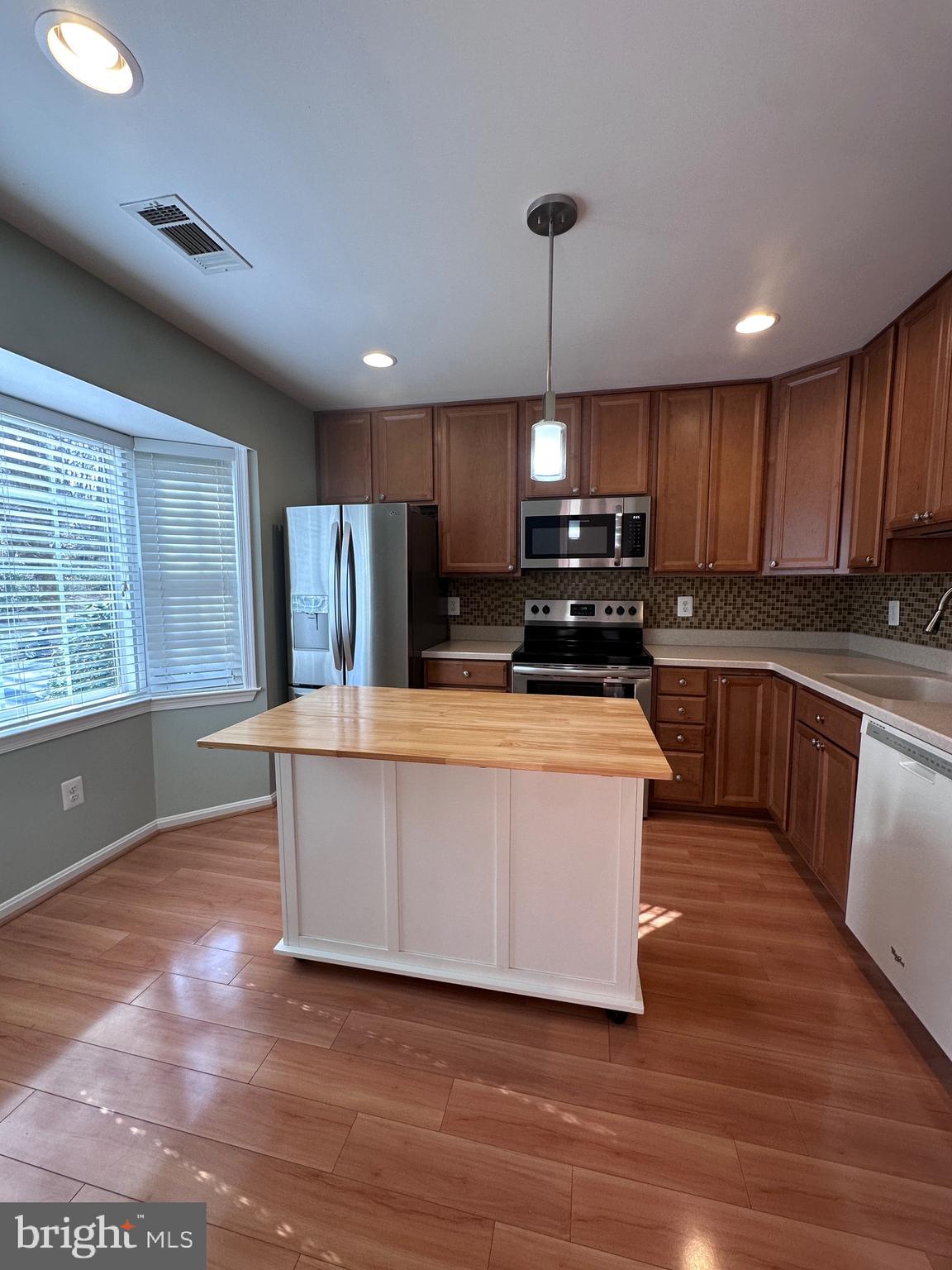 WOODWALK - Residential Lease