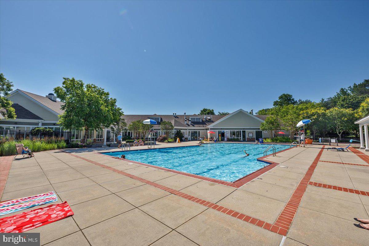 CEDAR RIDGE - Residential