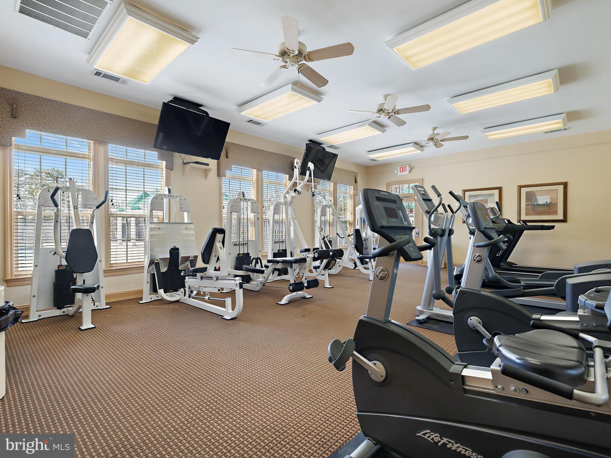 CEDAR RIDGE - Residential