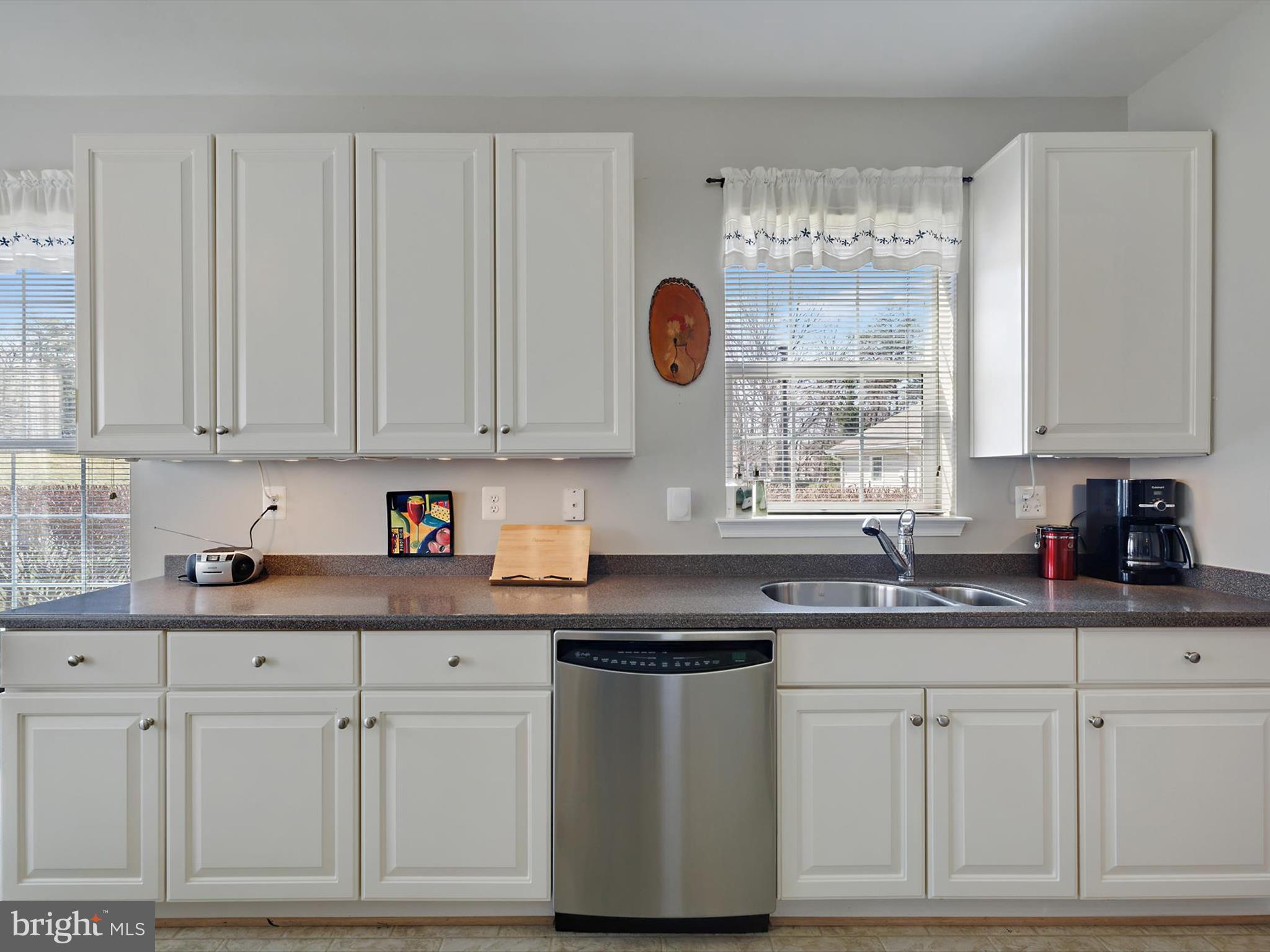 CEDAR RIDGE - Residential