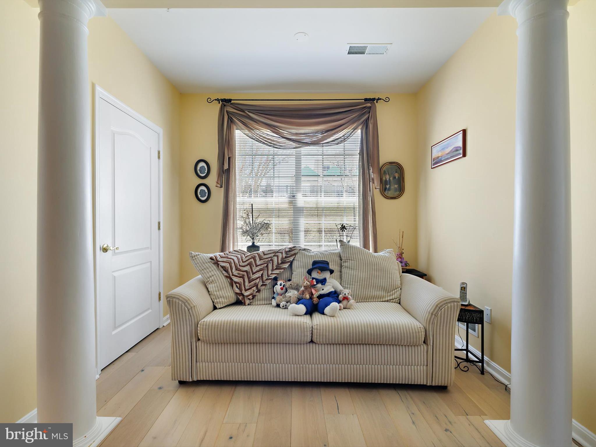 CEDAR RIDGE - Residential