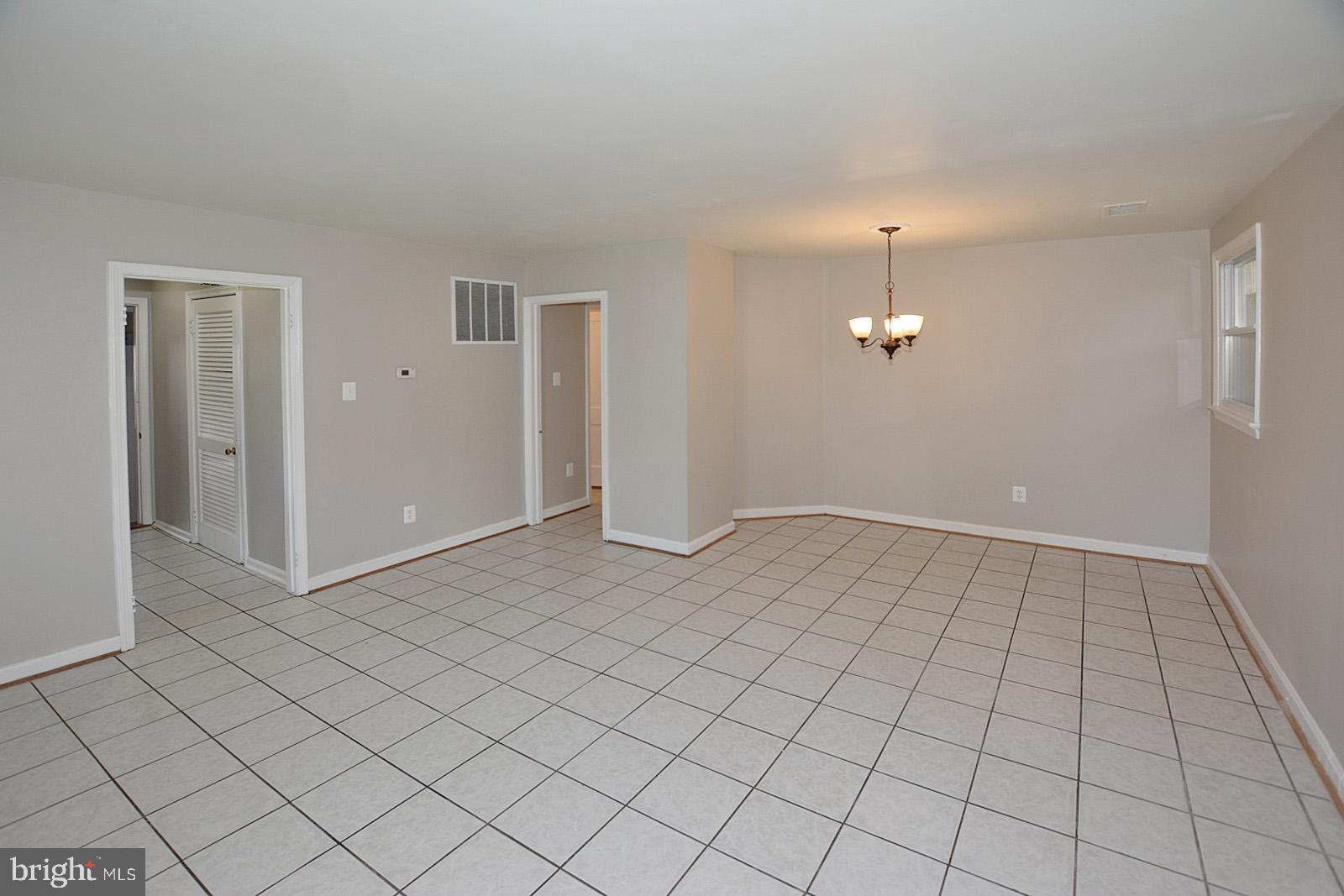 BERKSHIRE GARDENS - Residential Lease