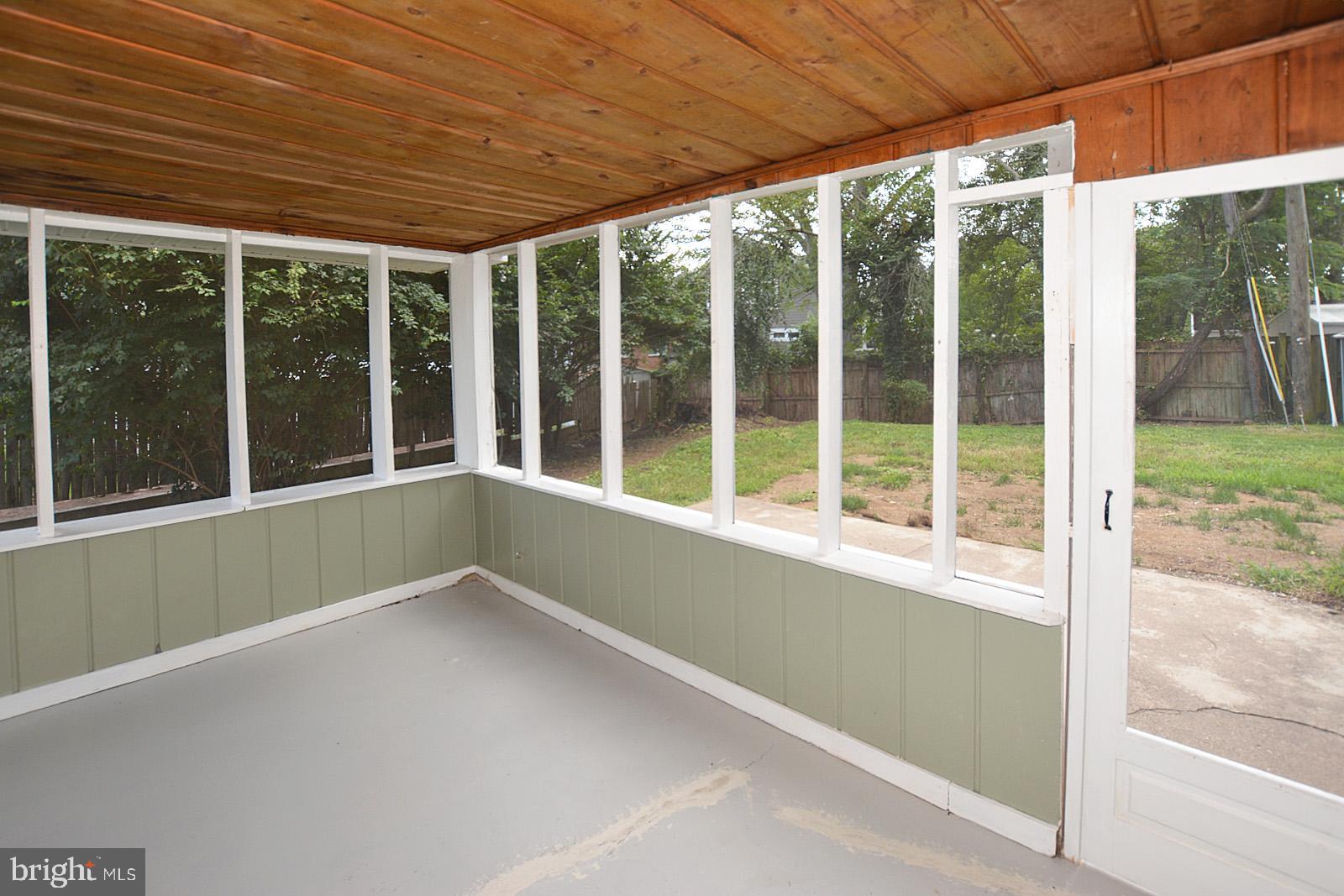 BERKSHIRE GARDENS - Residential Lease