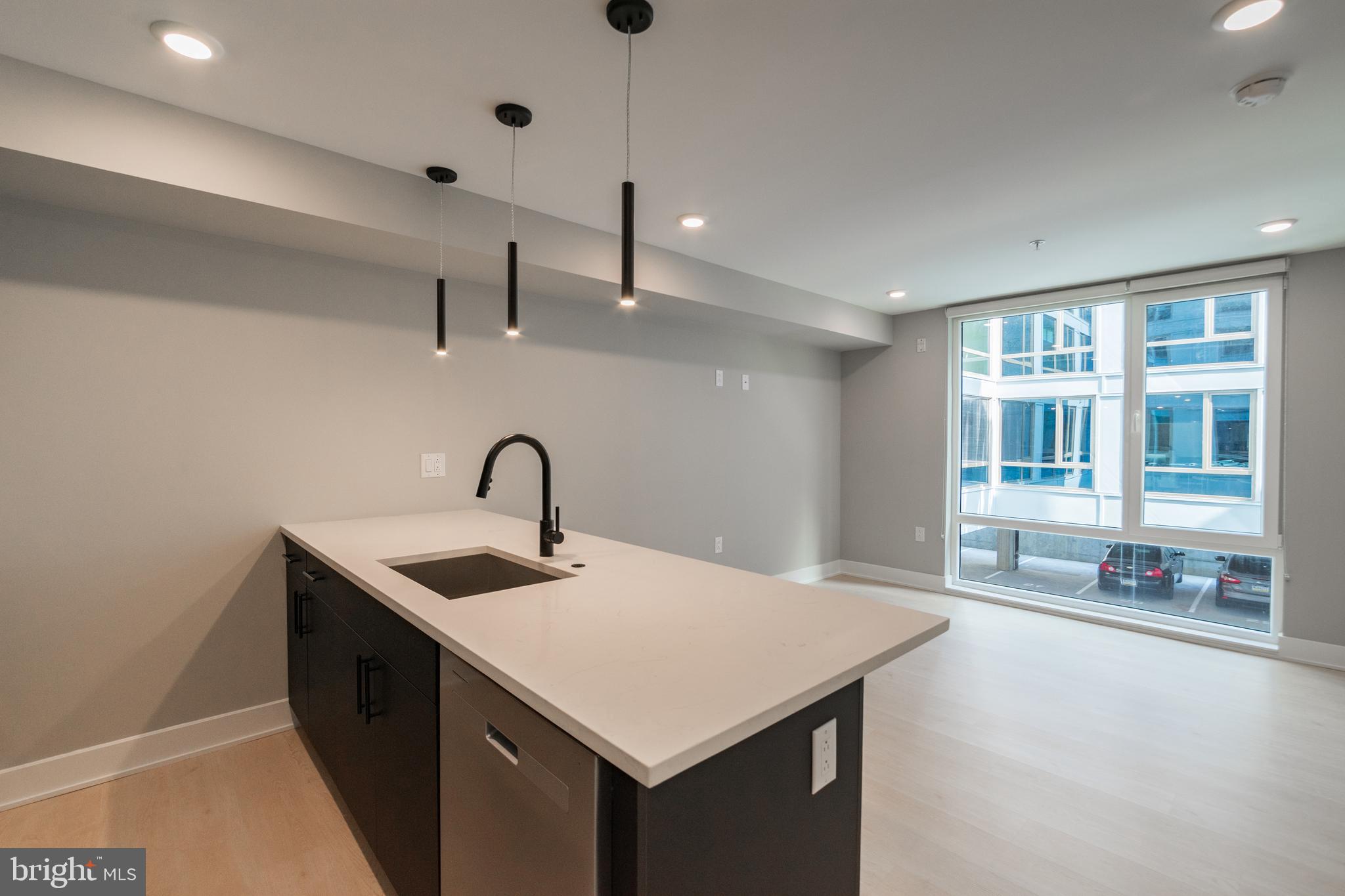 6604 RIDGE AVENUE 302