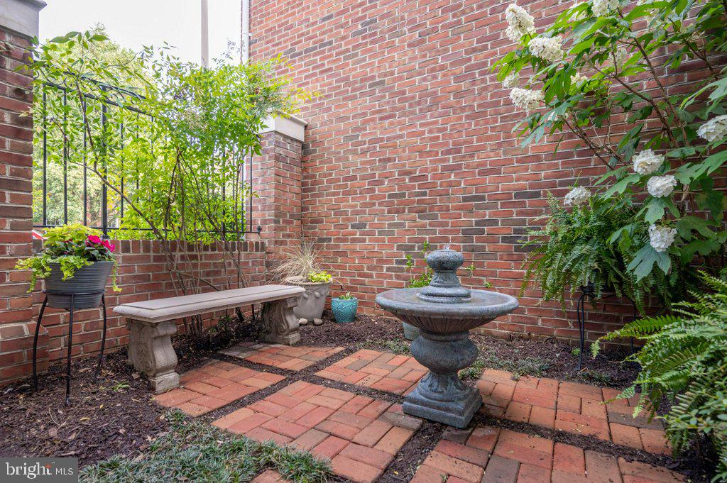 OLD TOWN VILLAGE - Residential