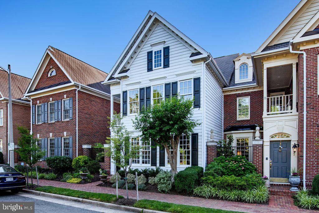 OLD TOWN VILLAGE - Residential