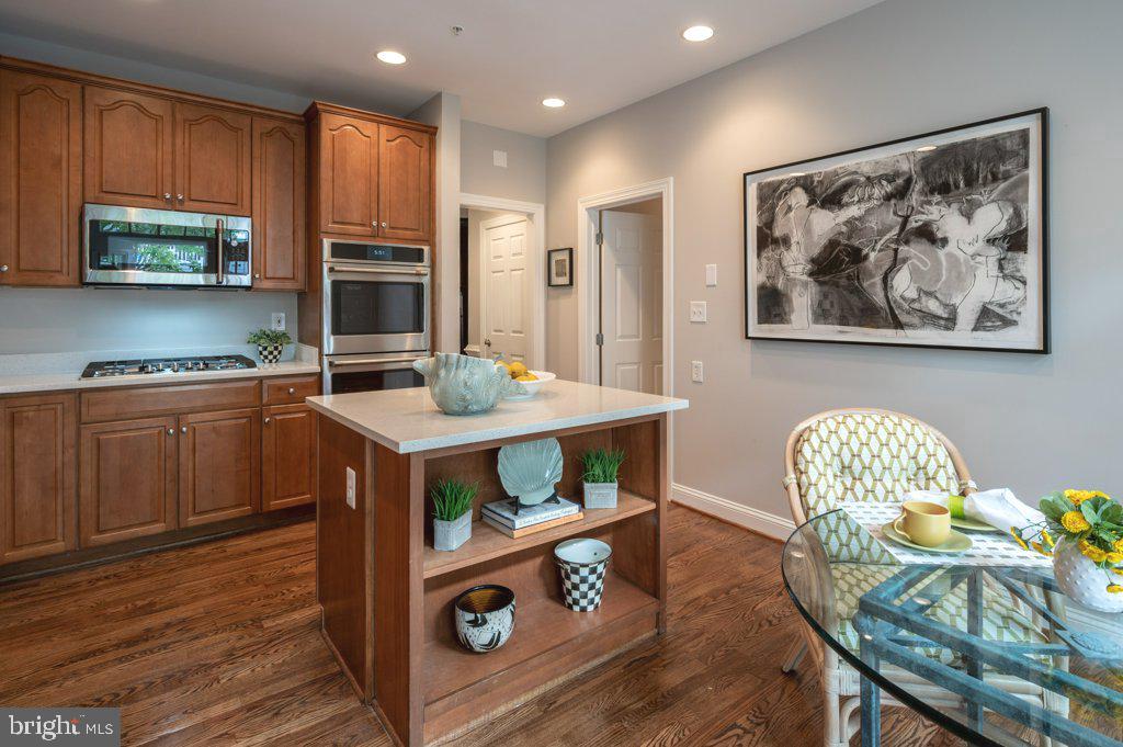 OLD TOWN VILLAGE - Residential