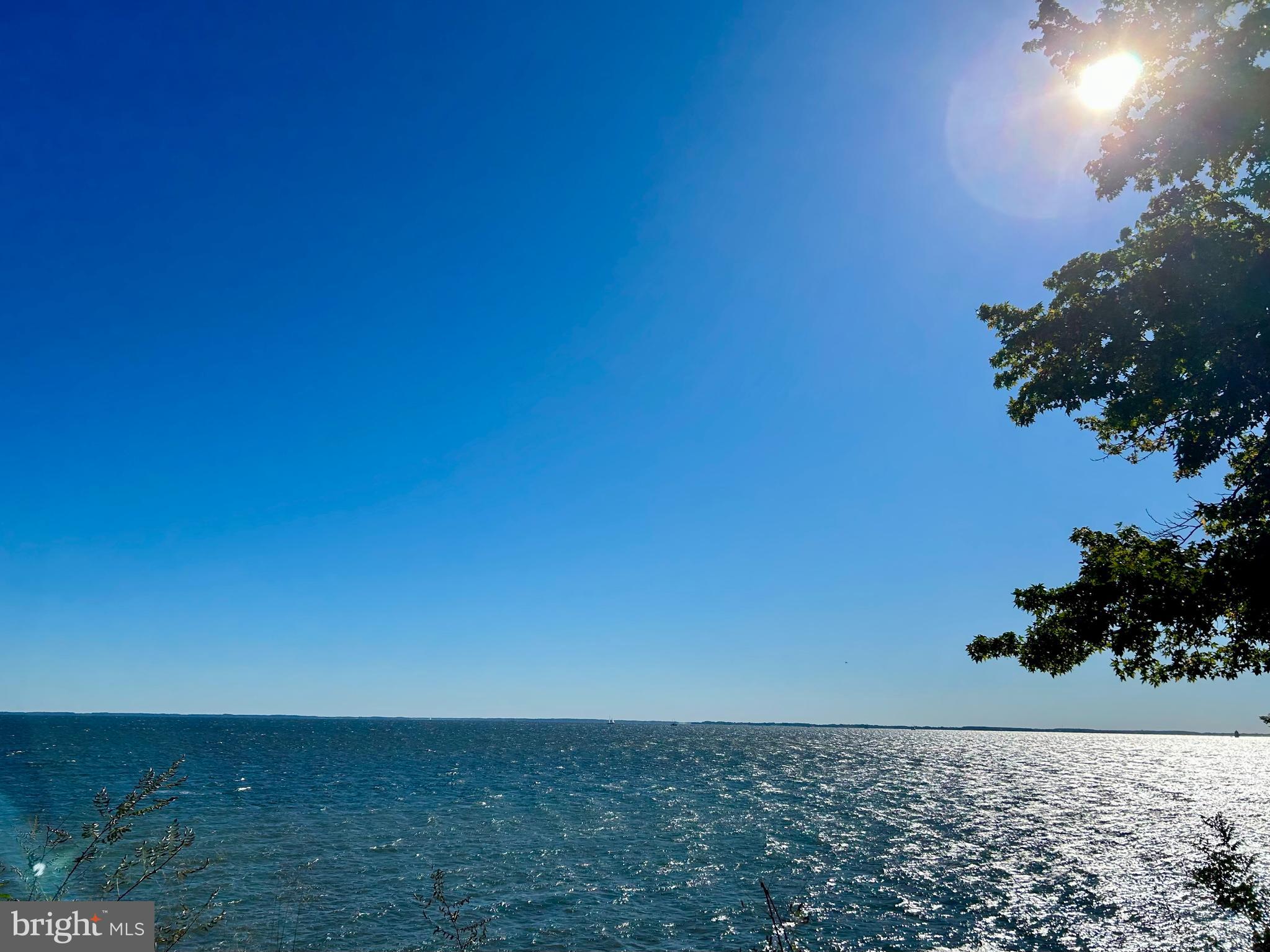 GIBSON ISLAND - Residential