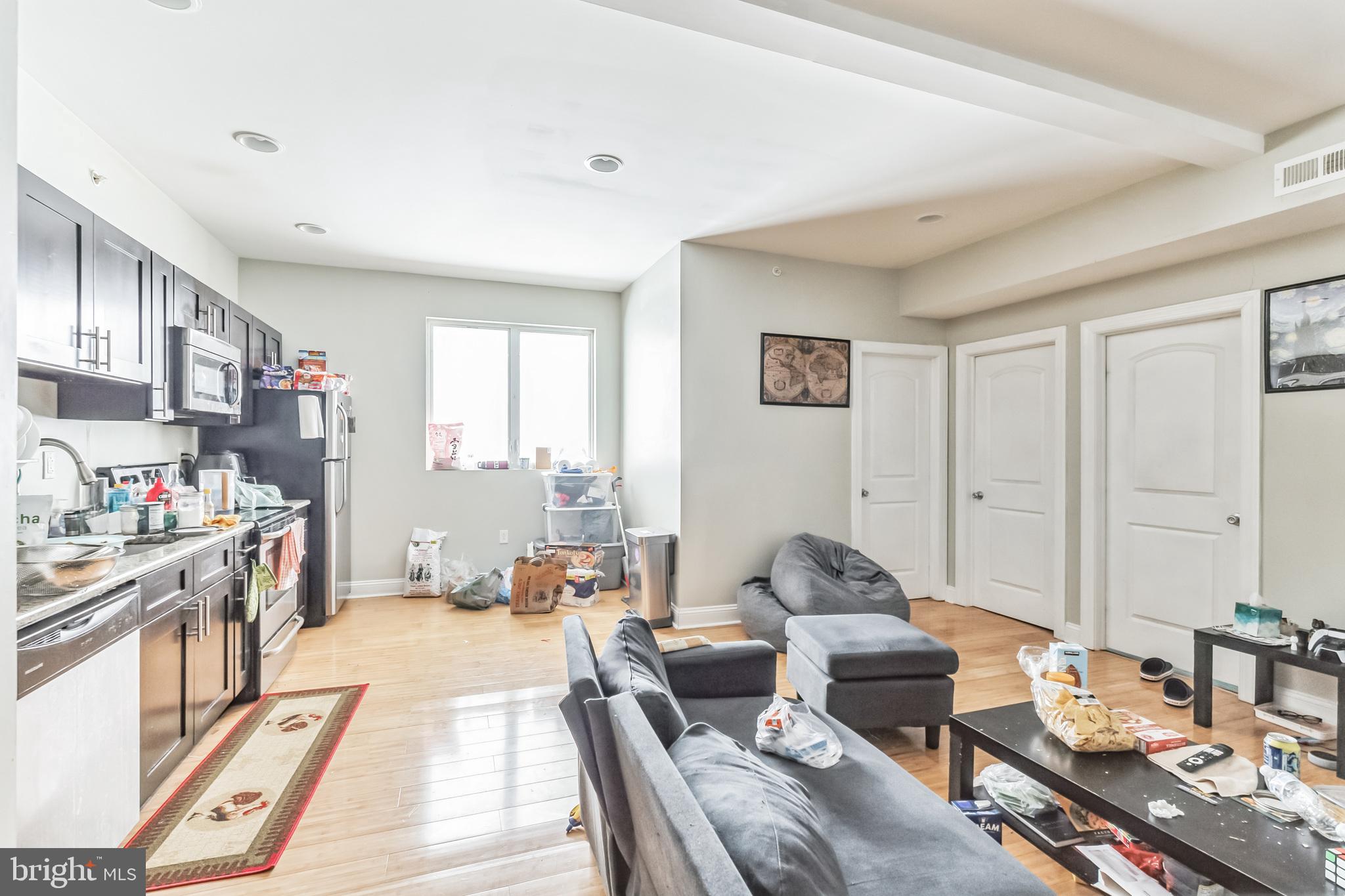 333 N 40TH STREET 1F