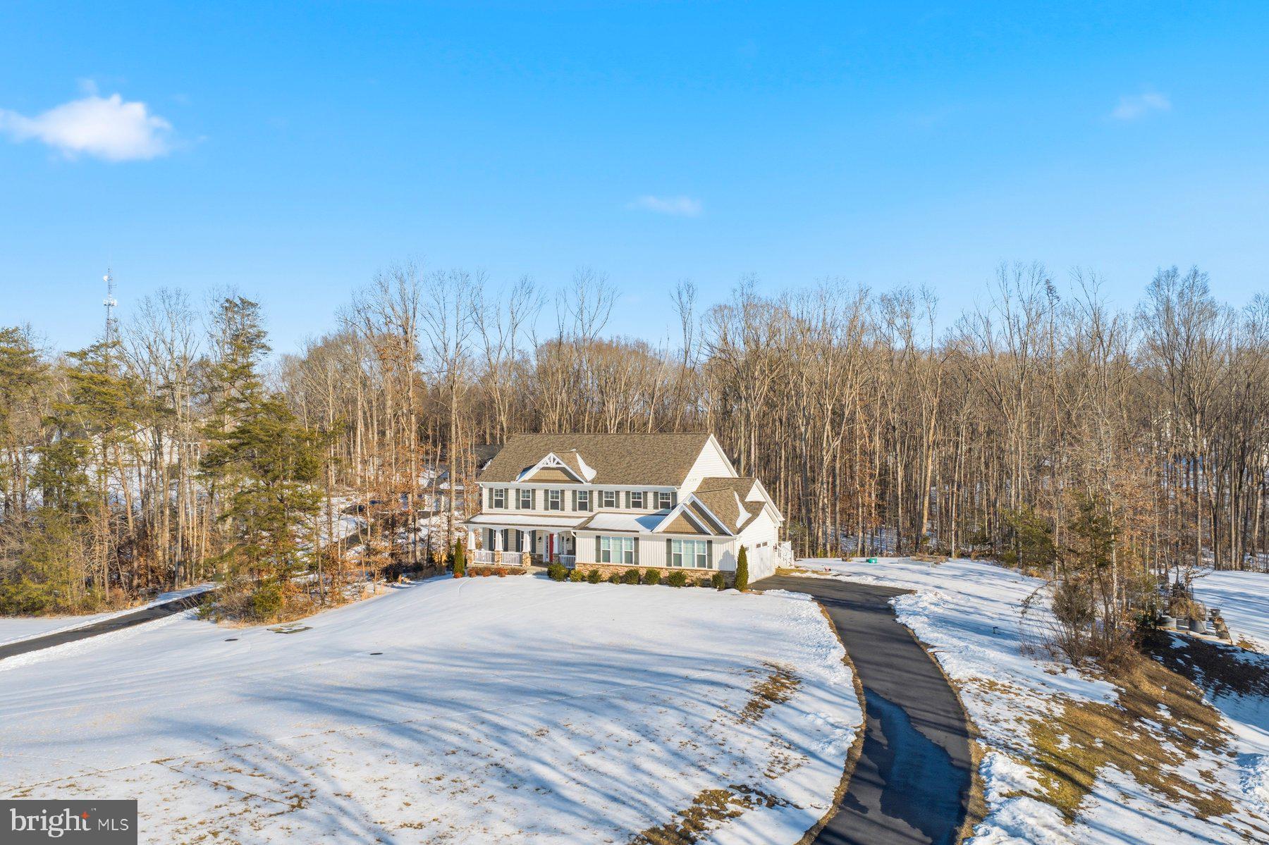 SULLIVAN ESTATES - Residential