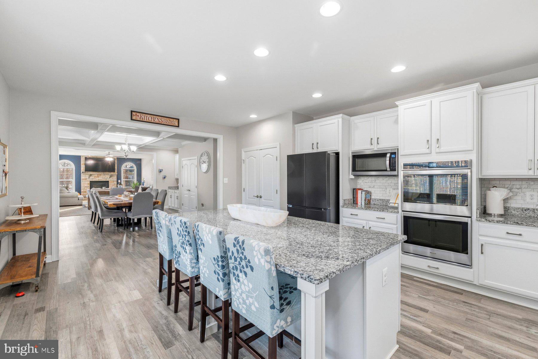 SULLIVAN ESTATES - Residential