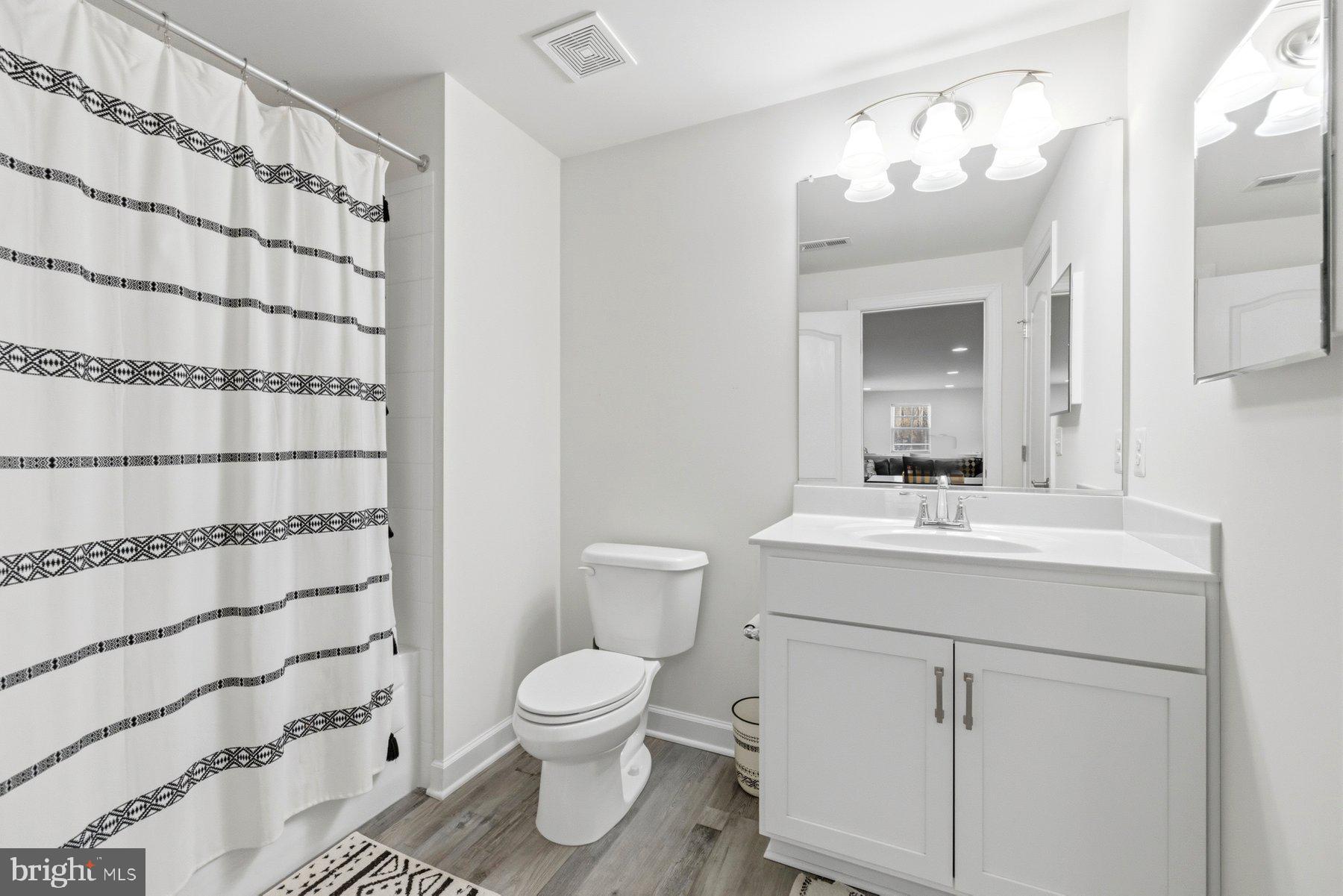 SULLIVAN ESTATES - Residential