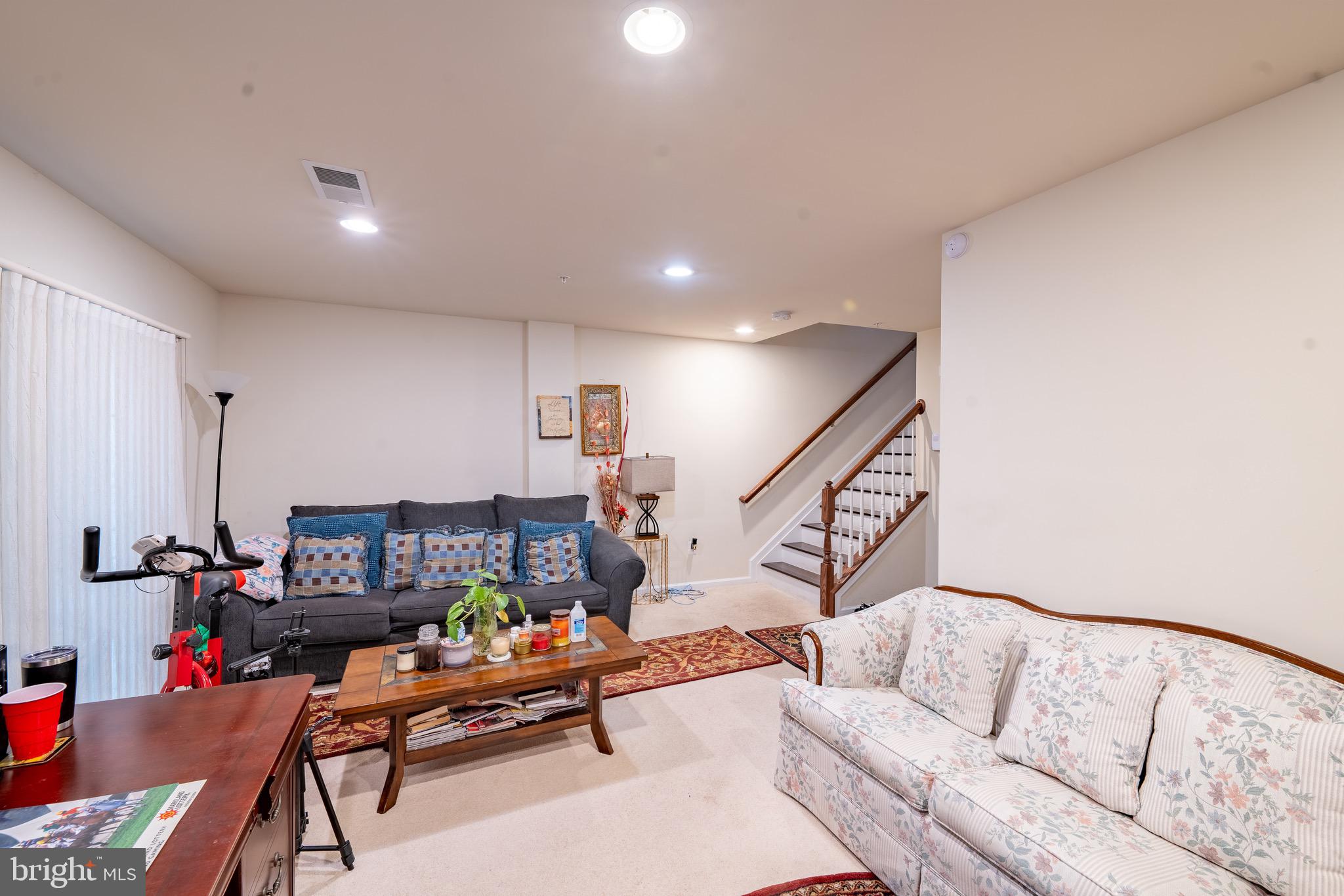 RIVERWATCH IND HEAD - Residential