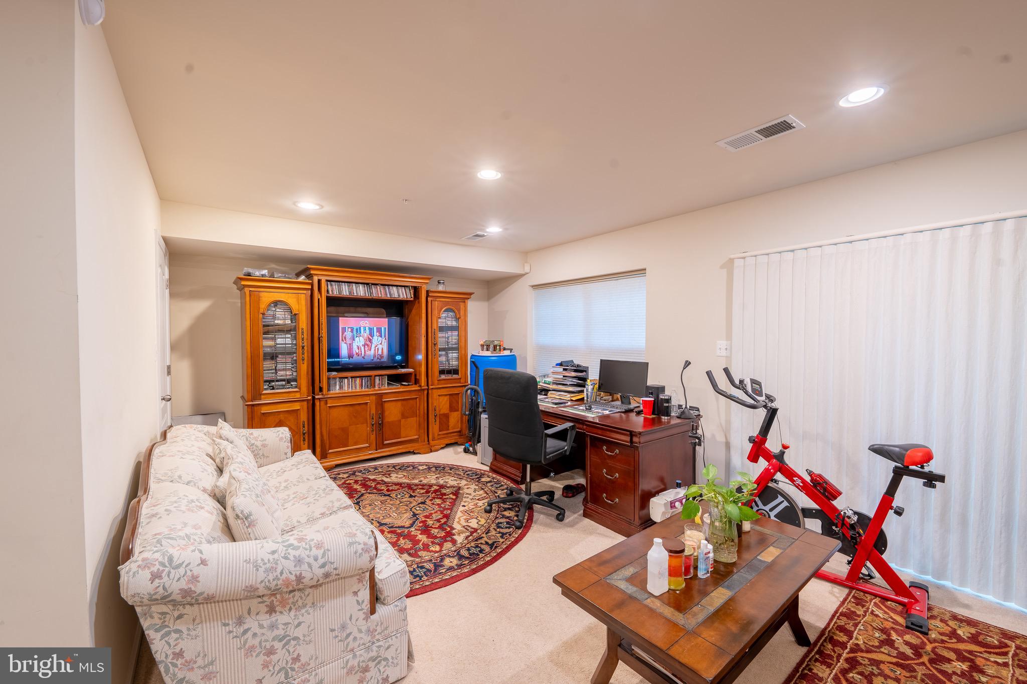 RIVERWATCH IND HEAD - Residential