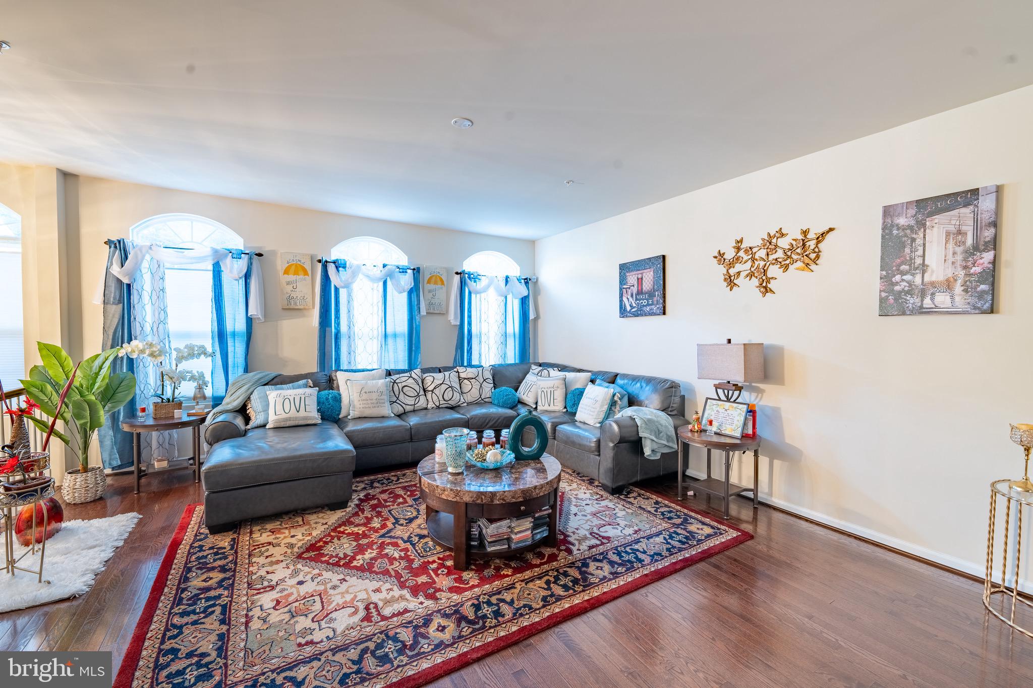 RIVERWATCH IND HEAD - Residential