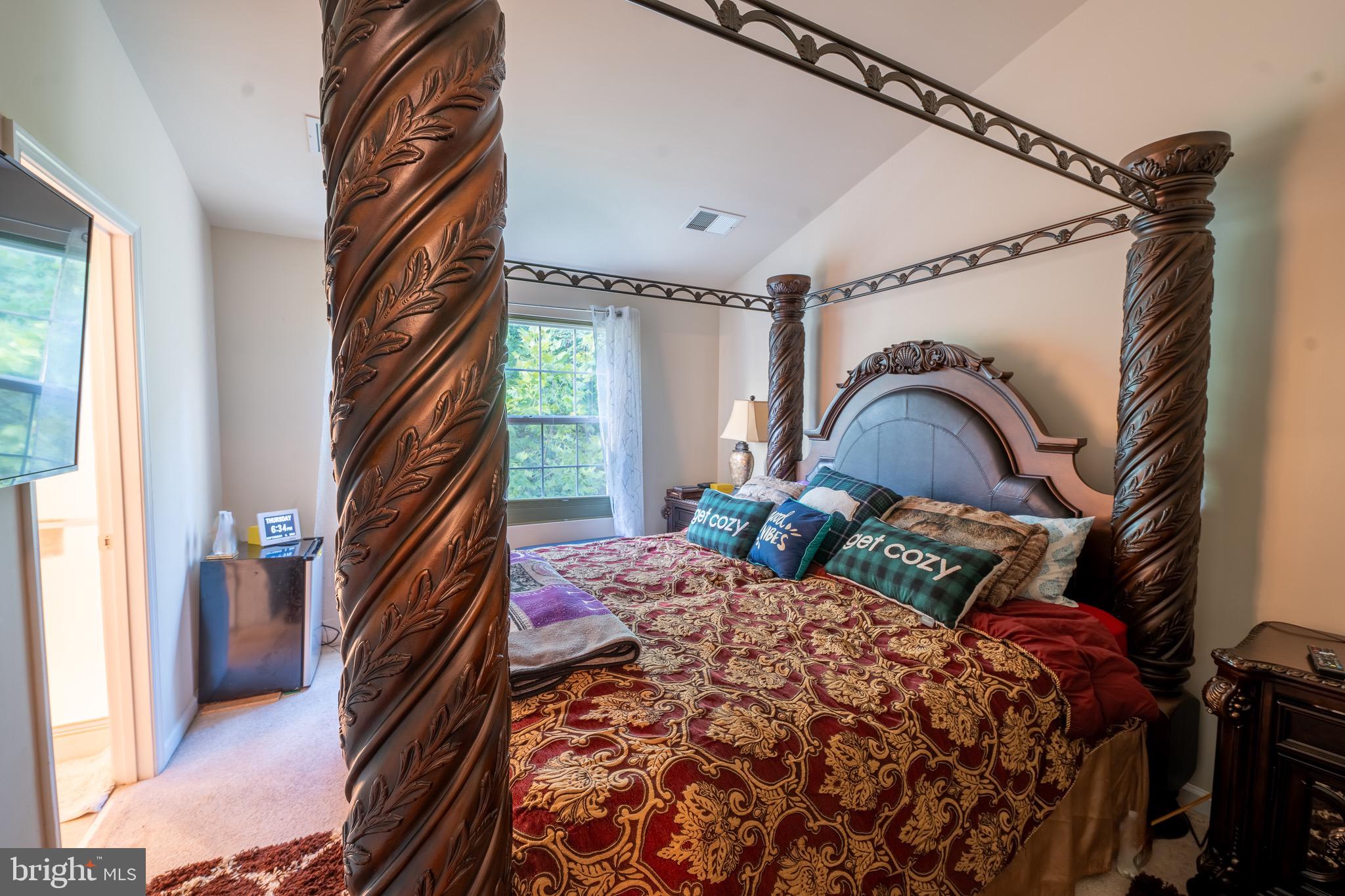 RIVERWATCH IND HEAD - Residential