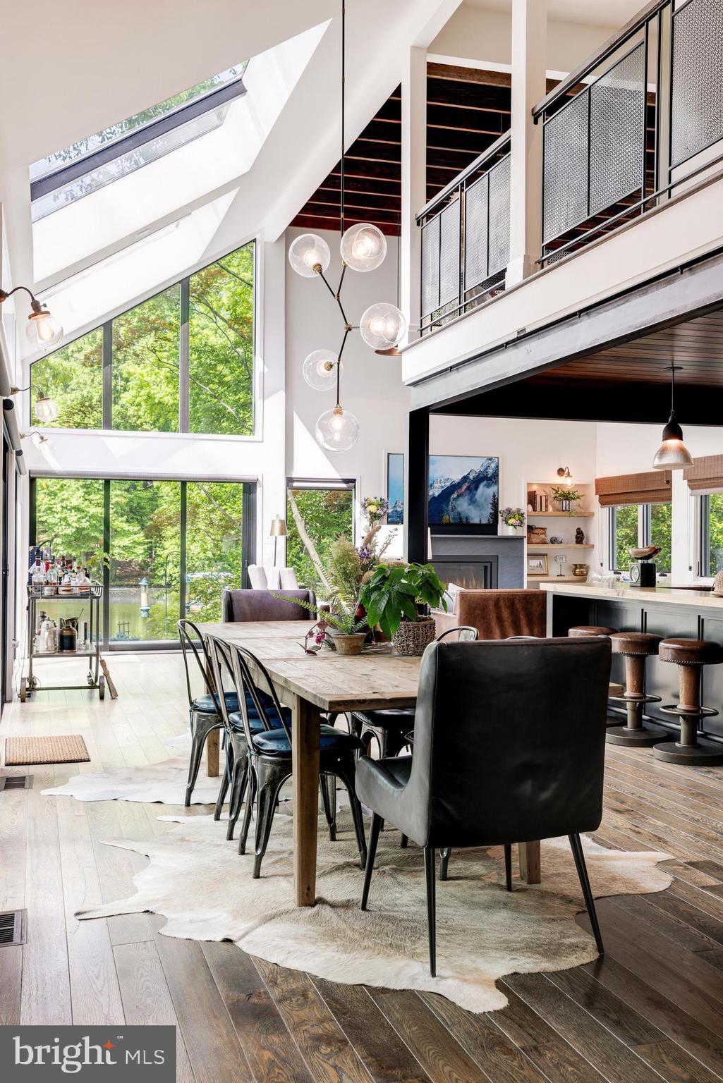 RESTON - Residential