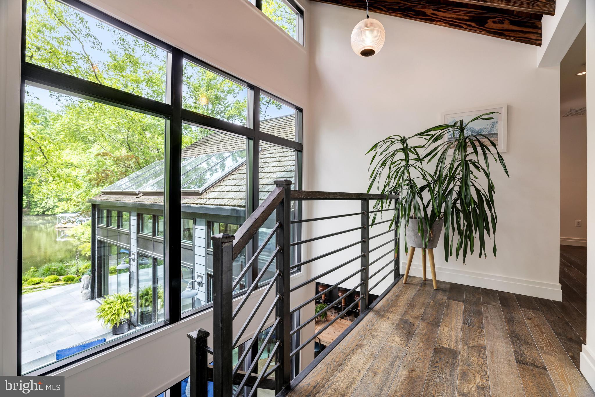 RESTON - Residential