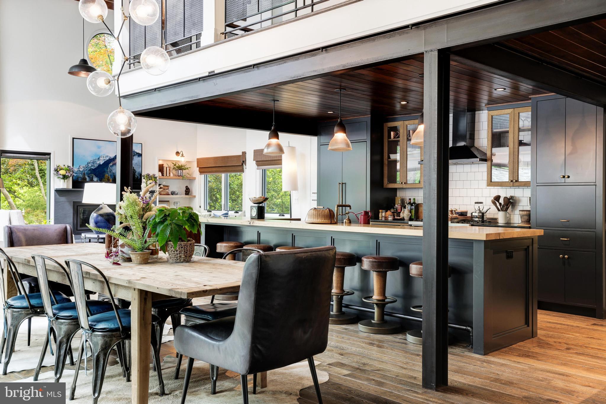 RESTON - Residential