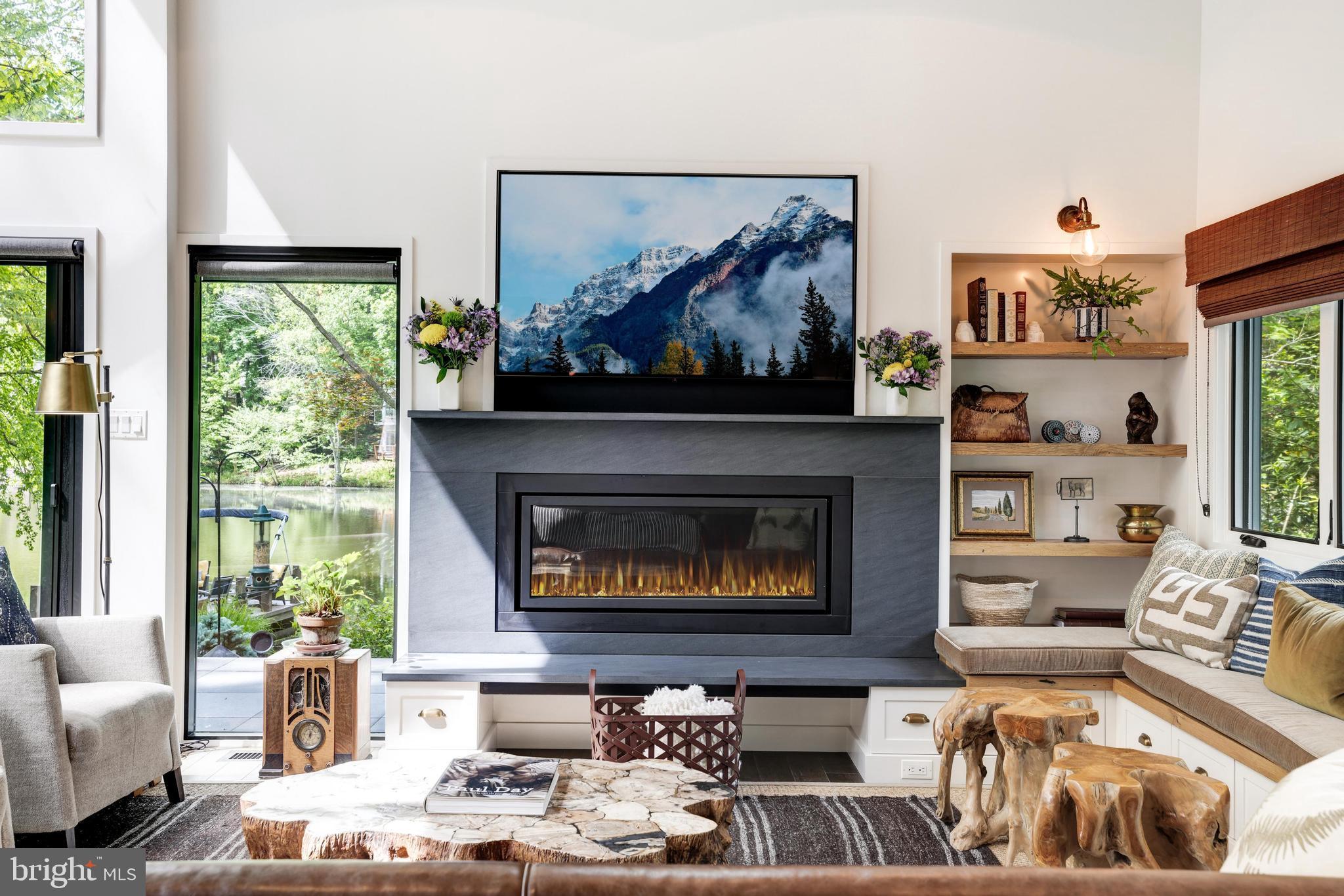 RESTON - Residential