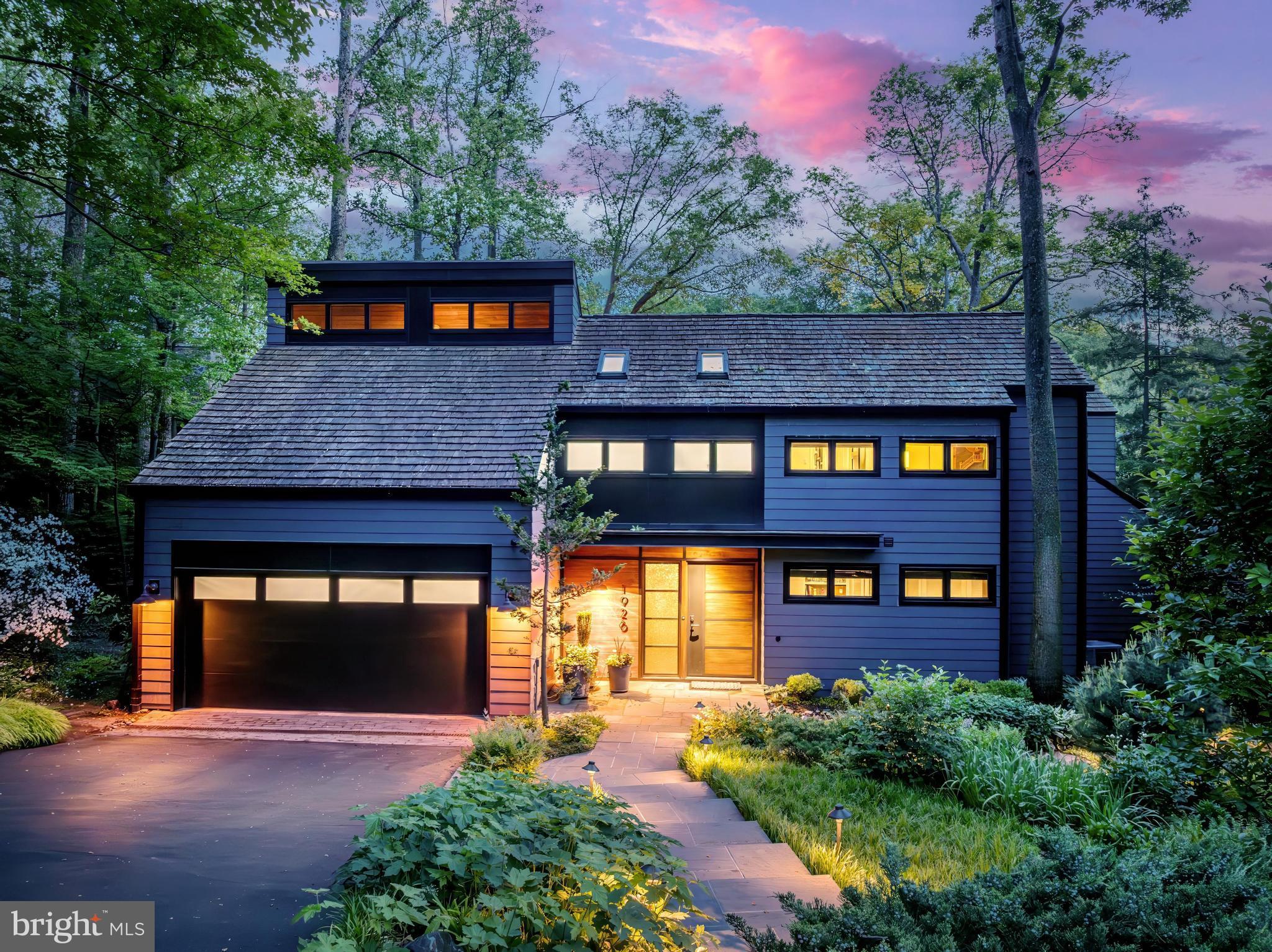 RESTON - Residential