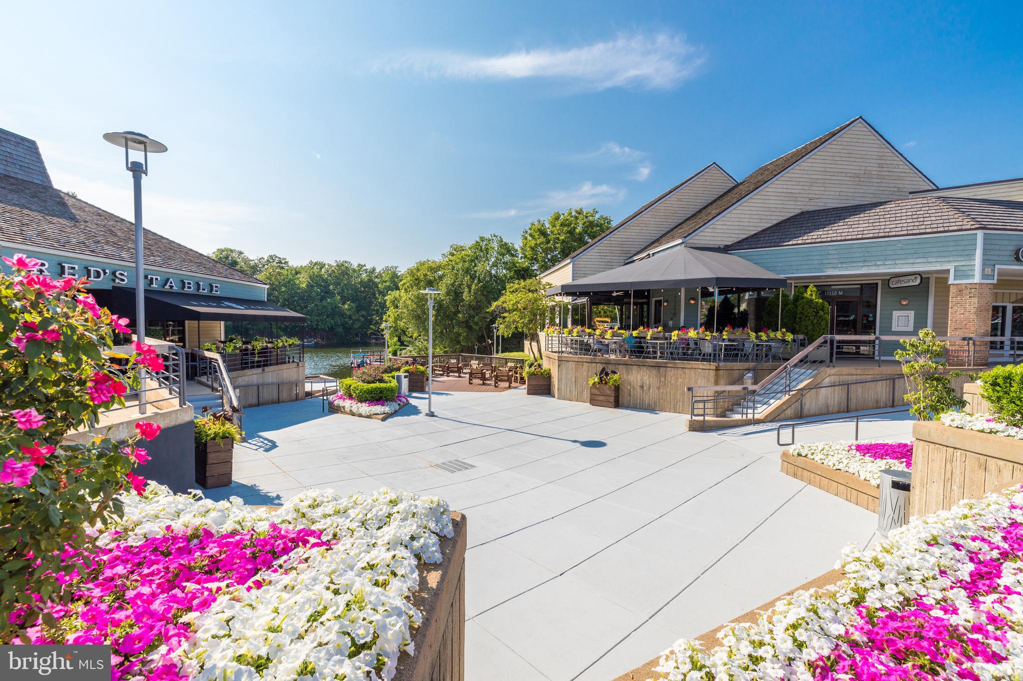 RESTON - Residential