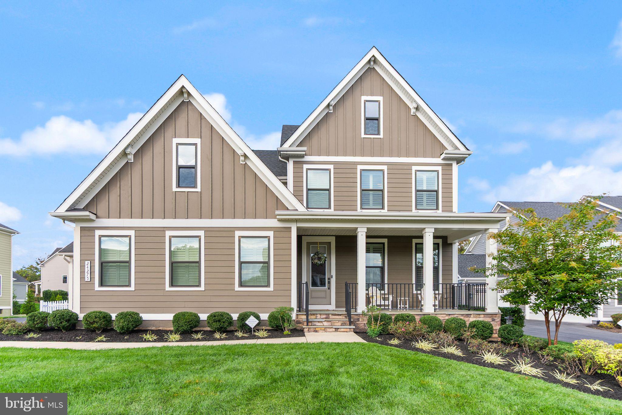 24275 SHINYLEAF COURT