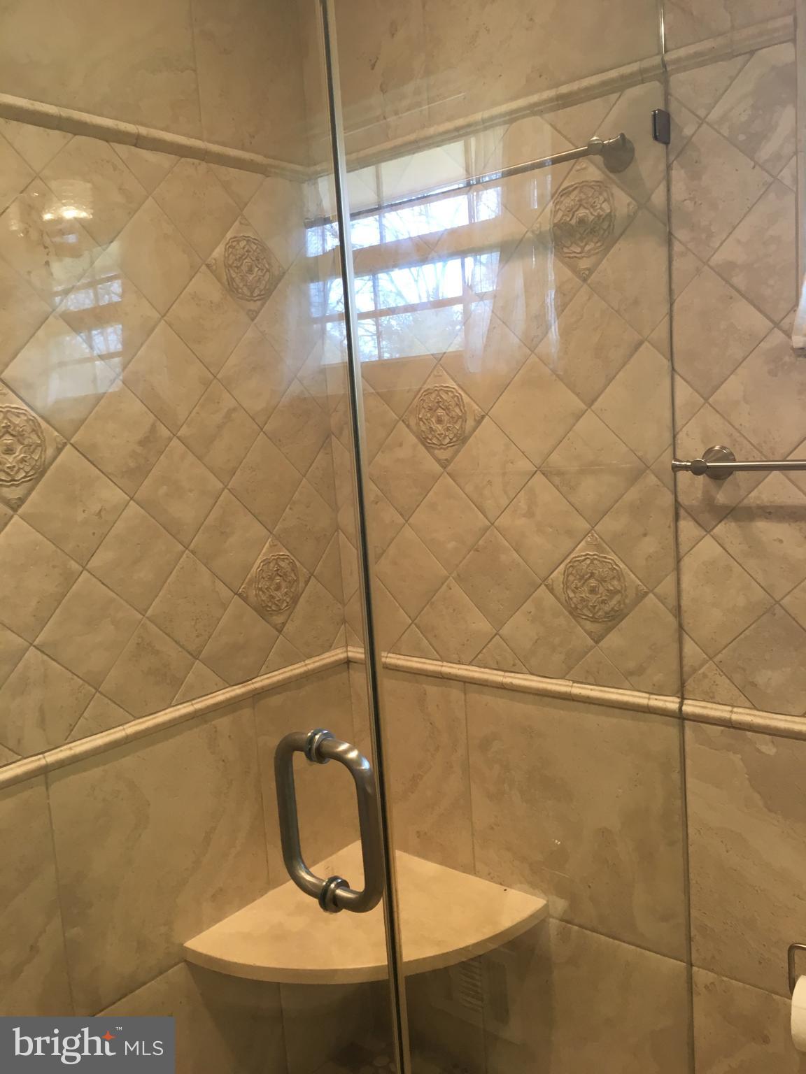 SPRINGFLD FOREST - Residential