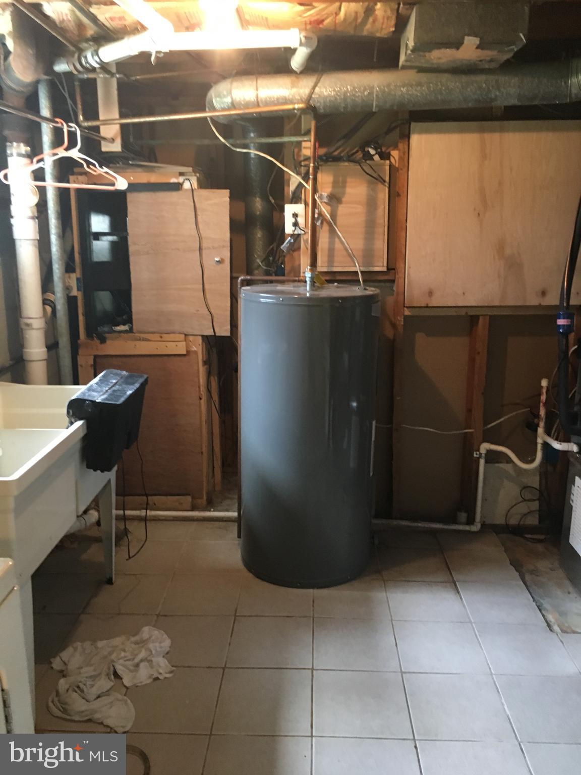 SPRINGFLD FOREST - Residential