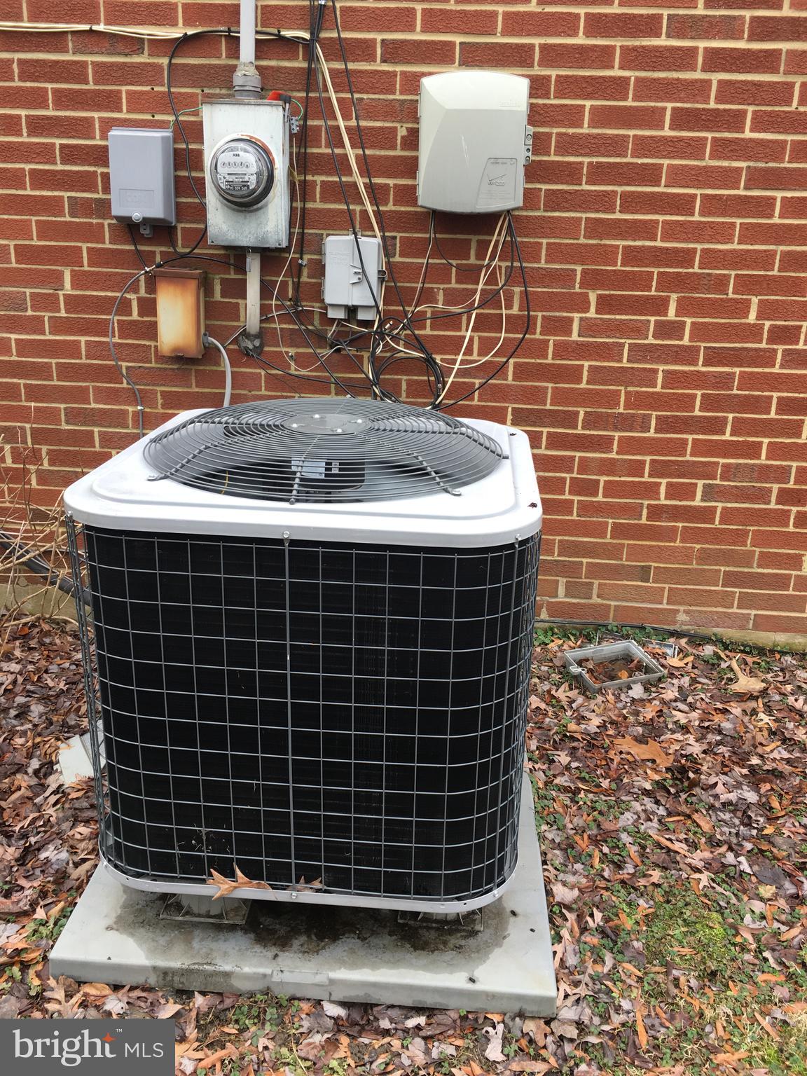 SPRINGFLD FOREST - Residential