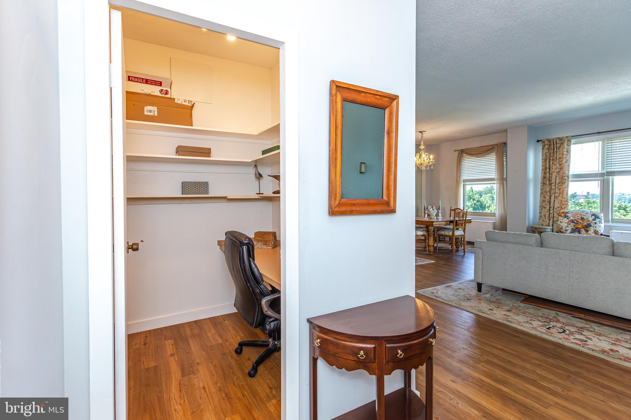 ROLAND PARK - Residential Lease