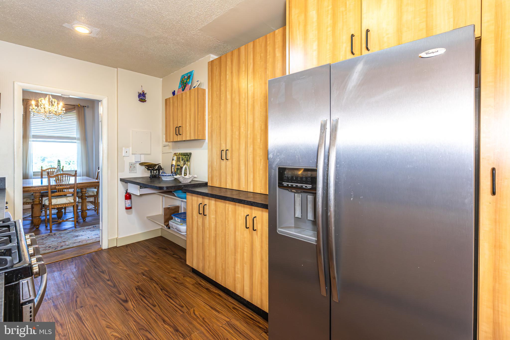 ROLAND PARK - Residential Lease