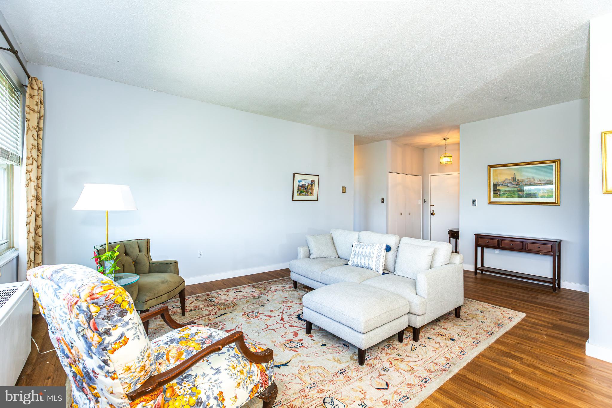 ROLAND PARK - Residential Lease