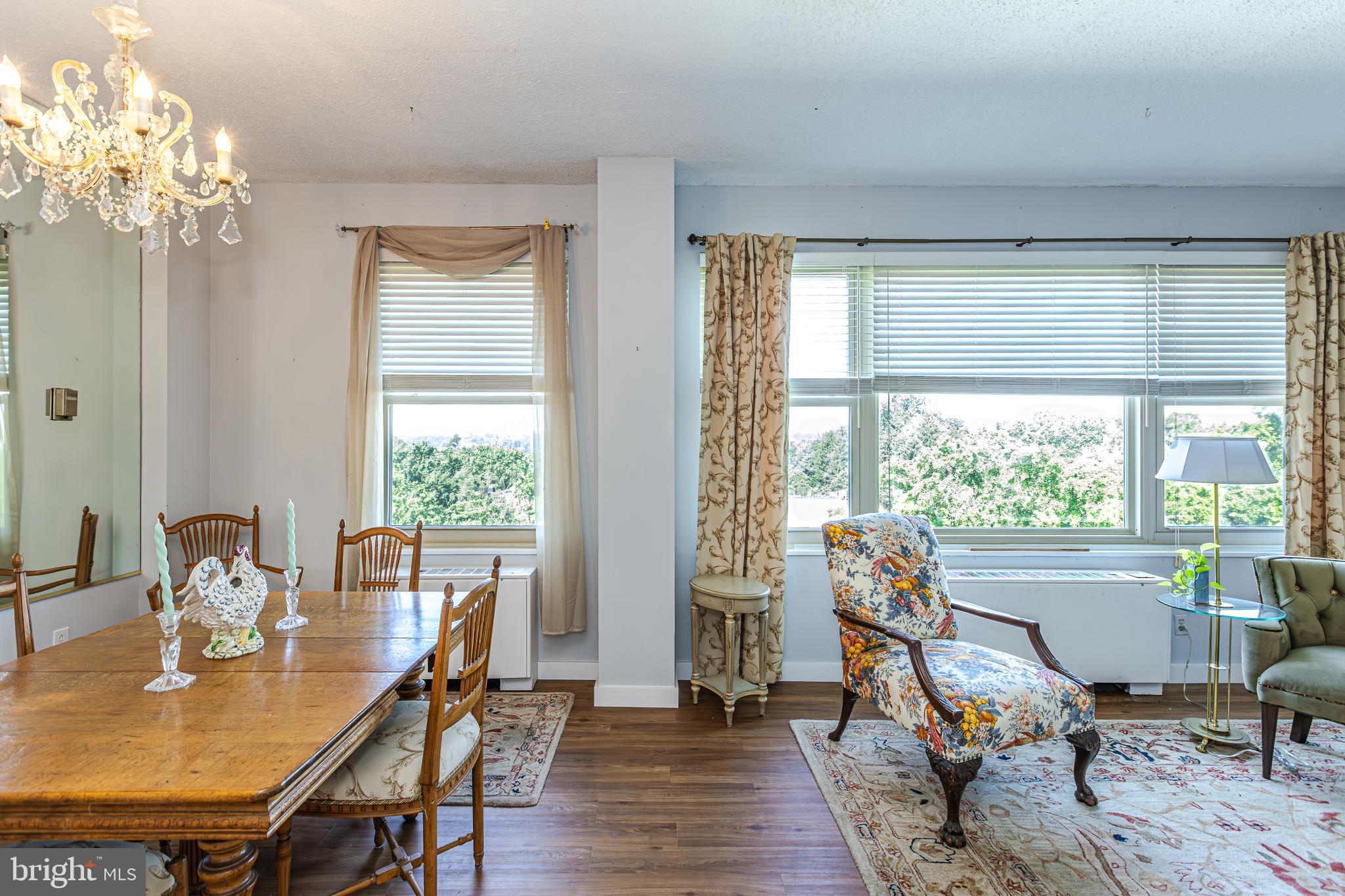 ROLAND PARK - Residential Lease