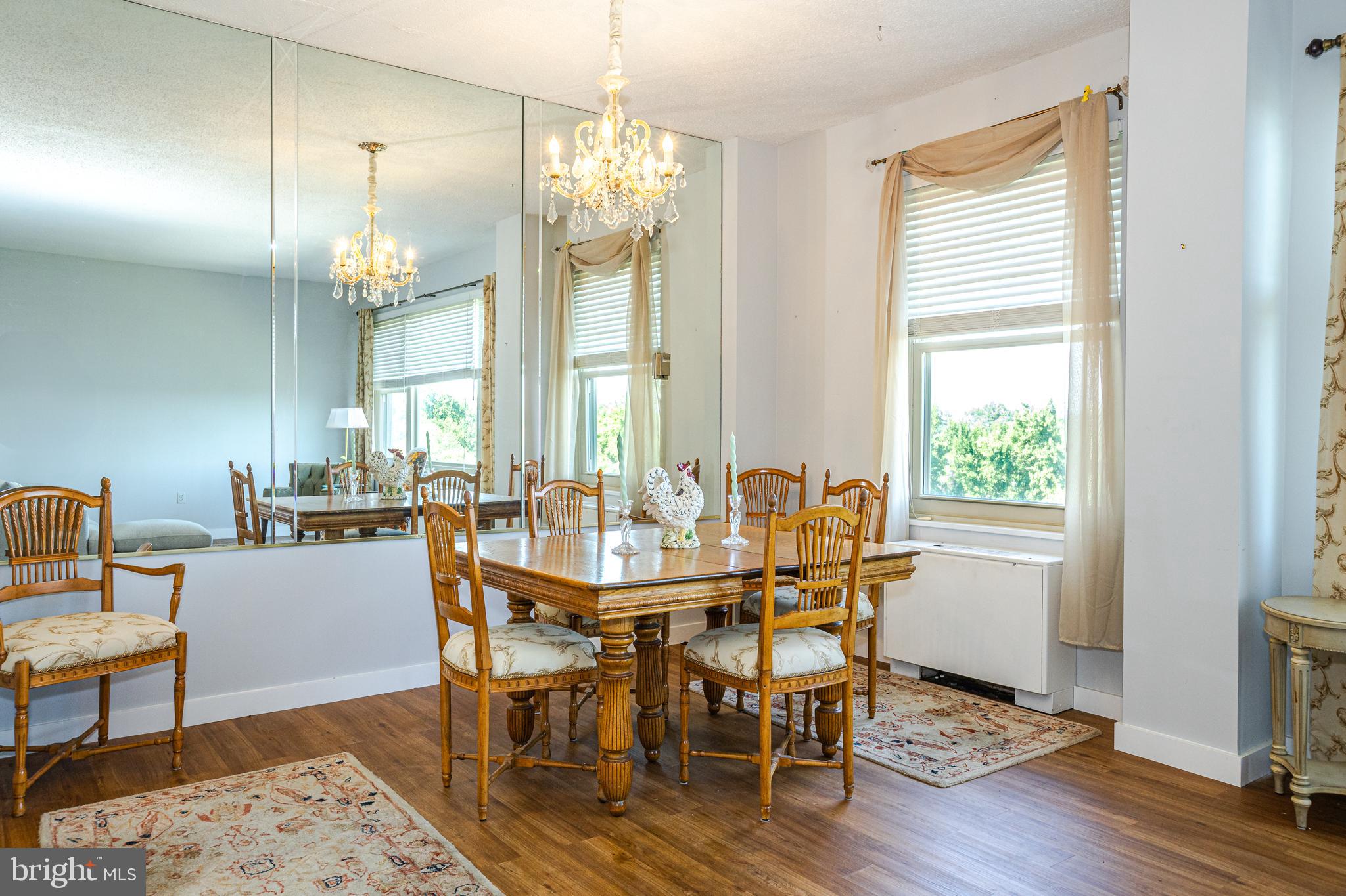 ROLAND PARK - Residential Lease